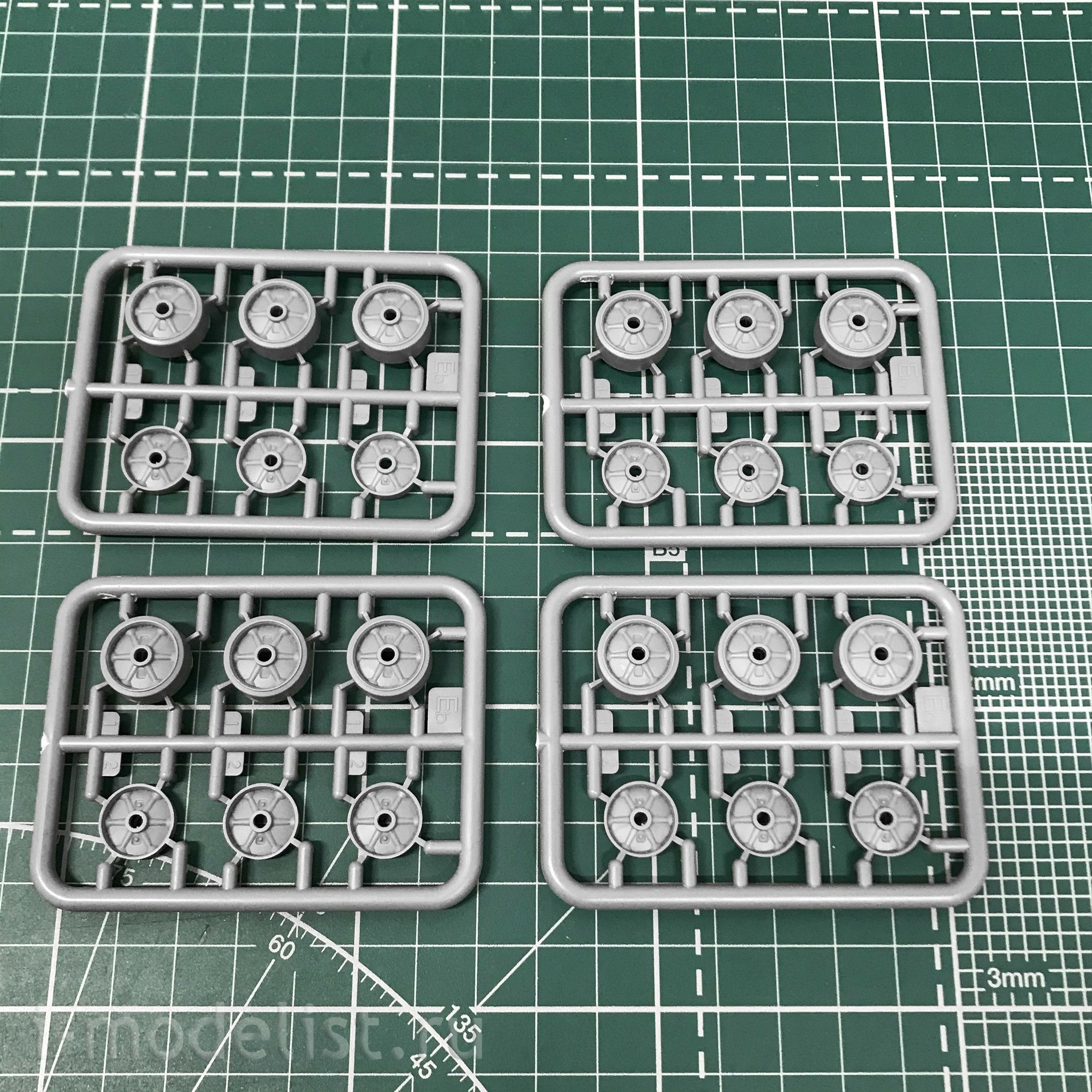 35209 MiniArt 1/35 American tank M3 LEE MID PROD. INTERIOR KIT