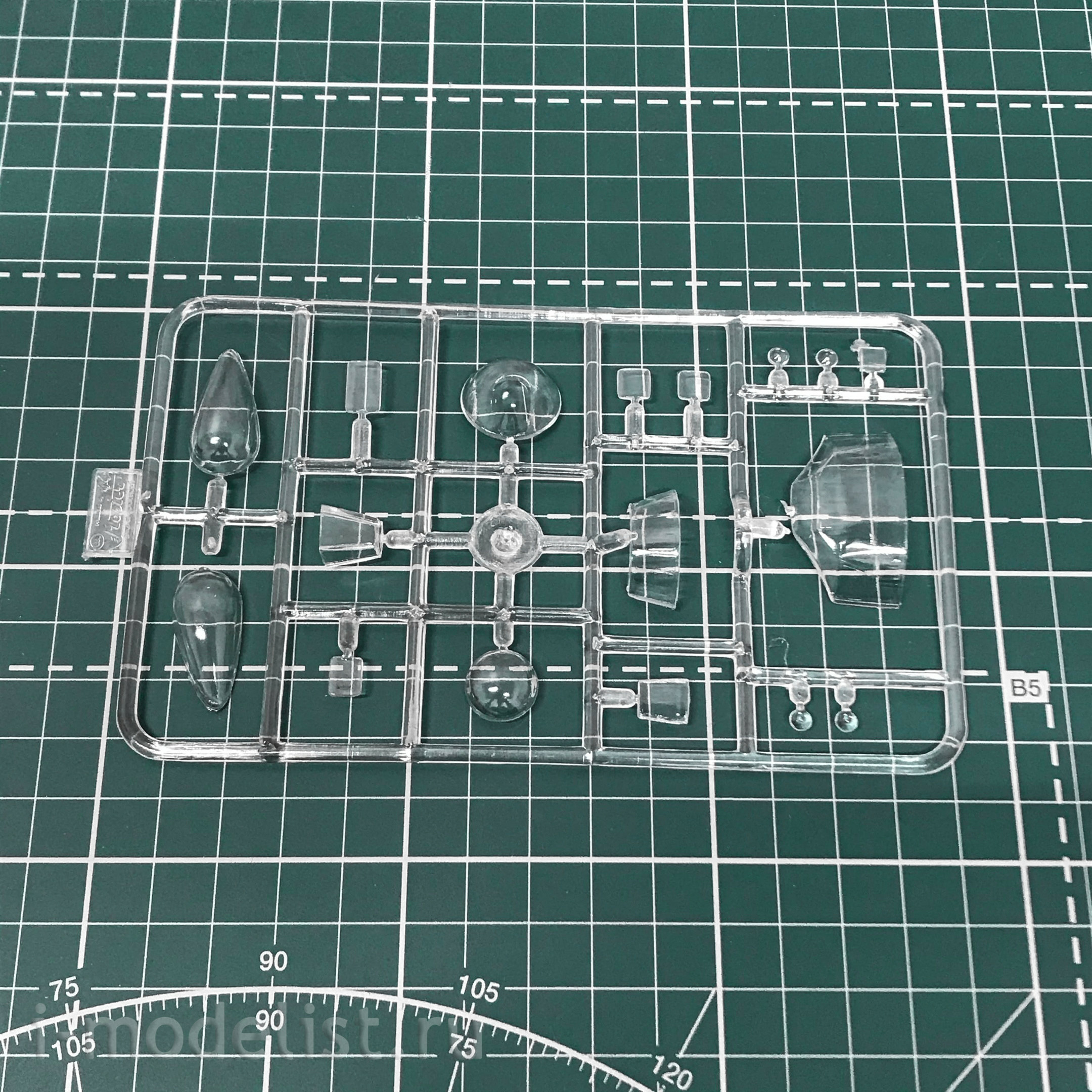 72032 Amodel 1/72 Tupolev T-u-95 M.