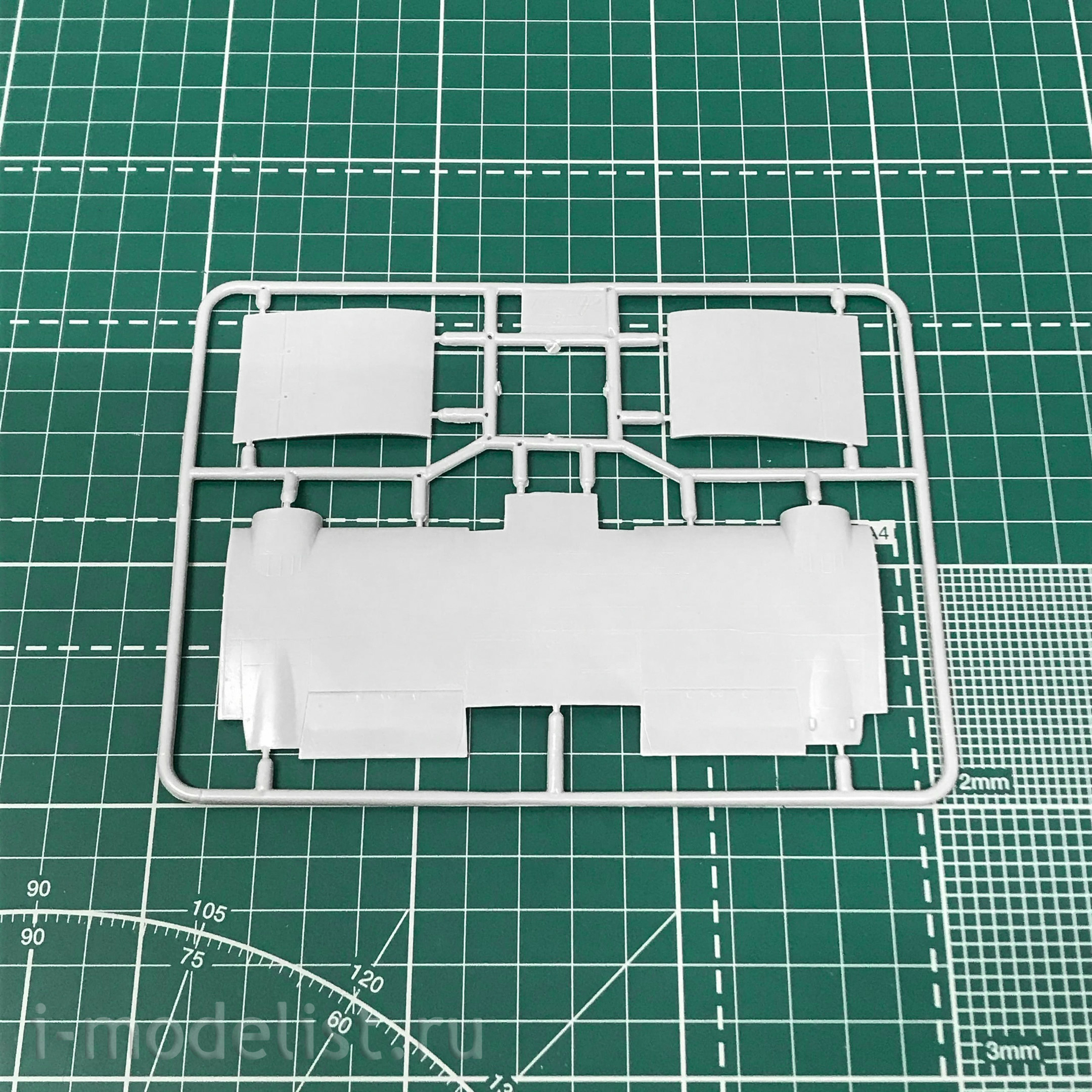 72160-01 Amodel 1/72 Antonov An-24T