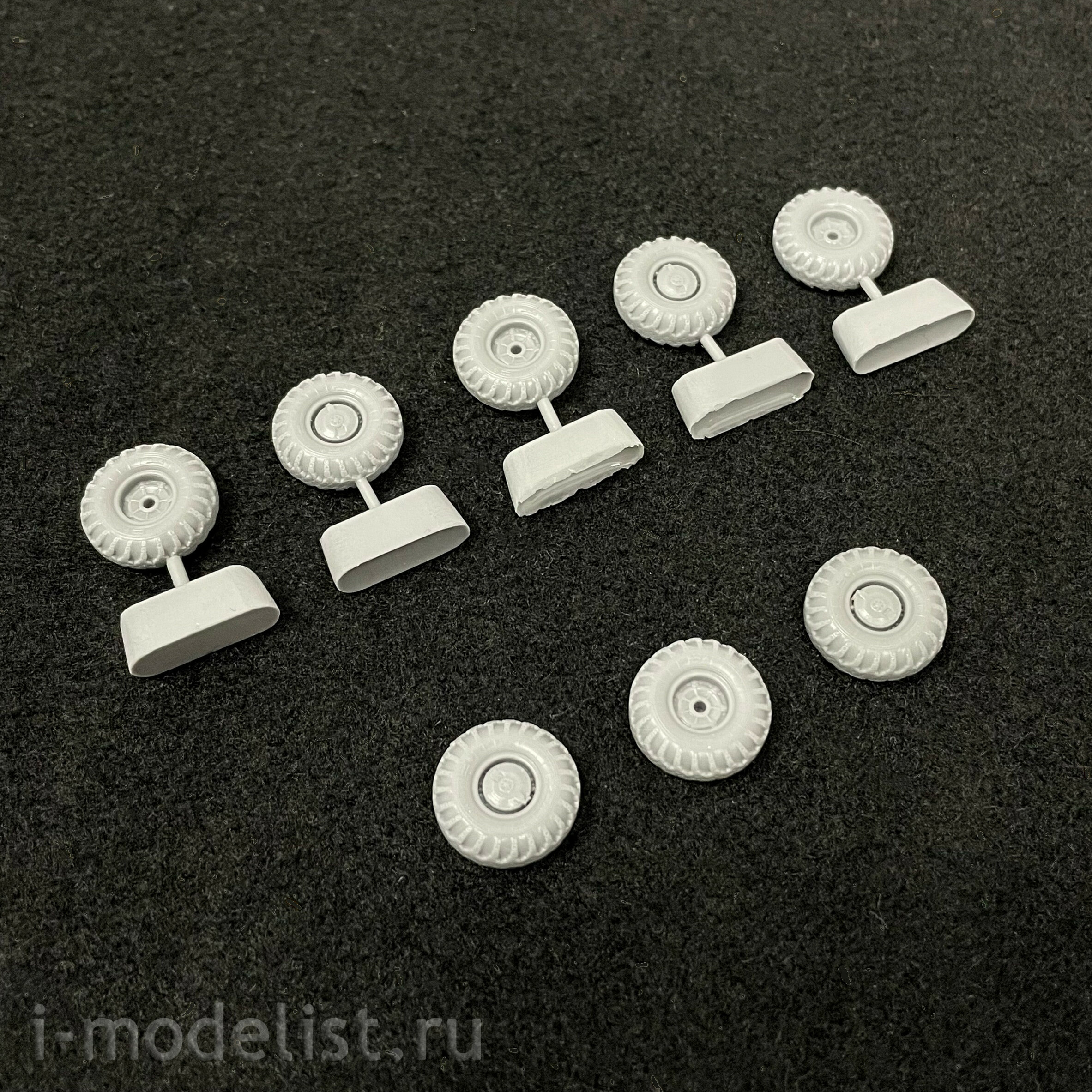 f72256 SG Modelling 1/72 BTR-80/82 wheels set (KI-126)
