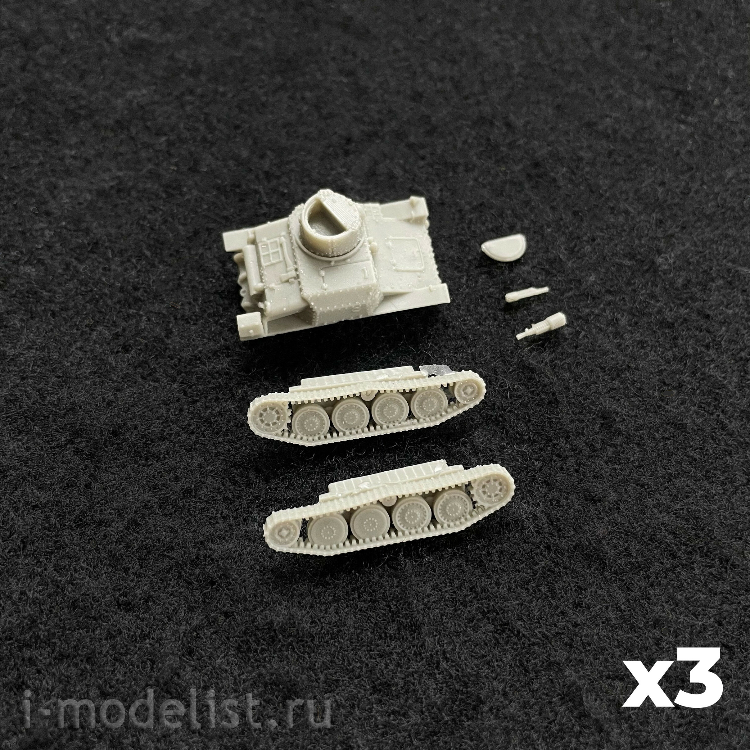 100171P3 Zebrano 1/100 Platoon of Romanian light tanks R-1 (3 pcs.) 