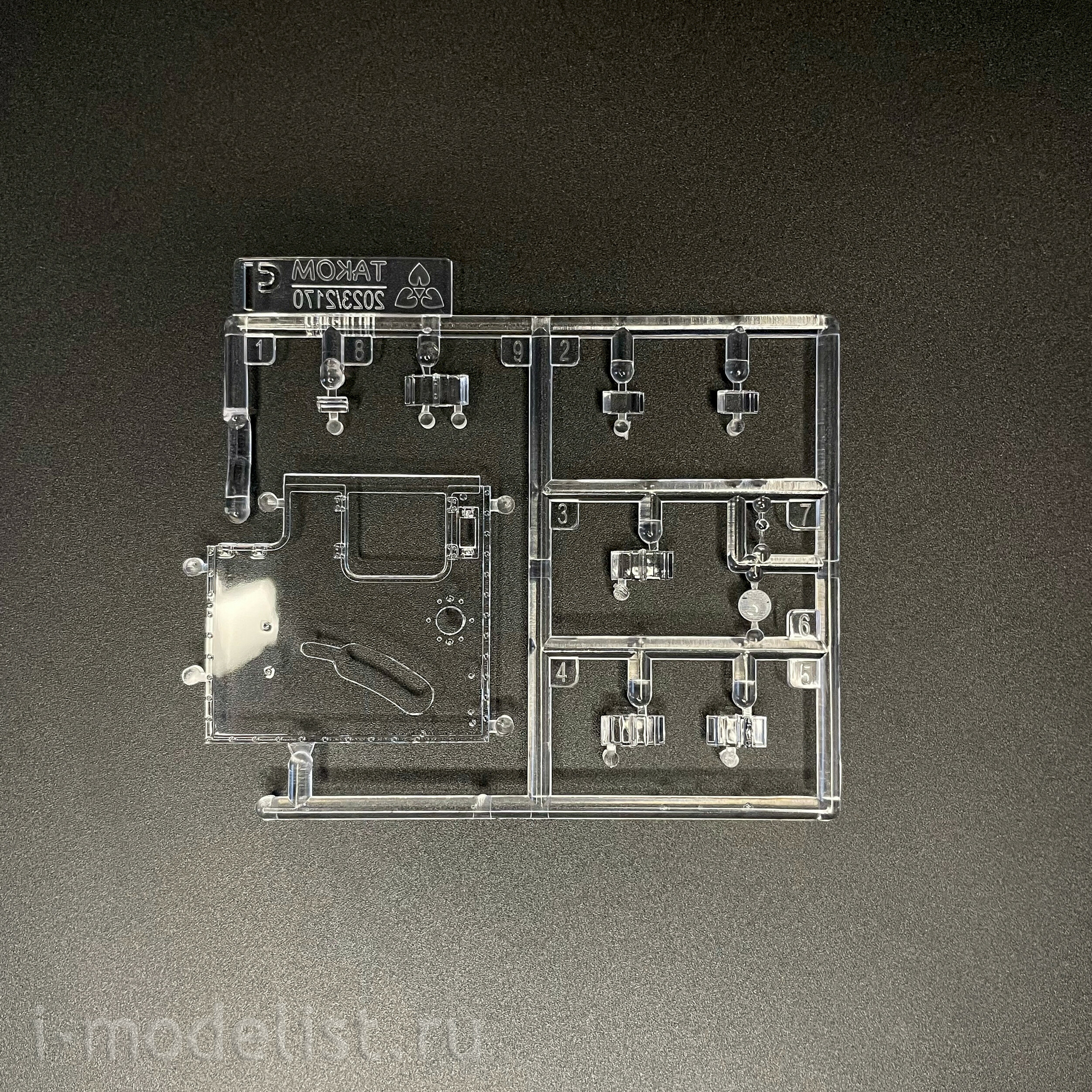2180 Takom 1/35 САУ Flammpanzer 38(t)