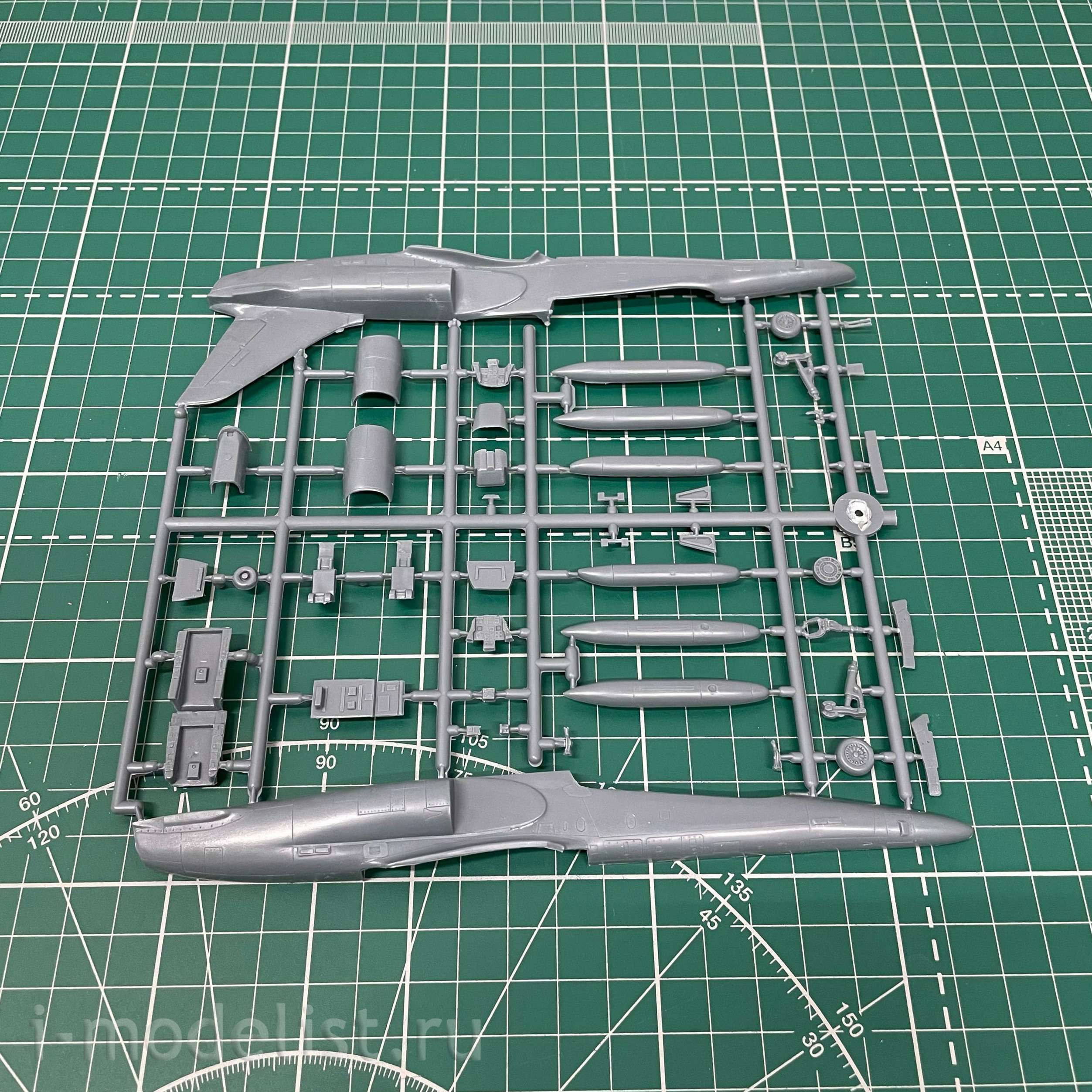 KPM0113 Kovozavody Prostejov 1/72 L-159B Alca