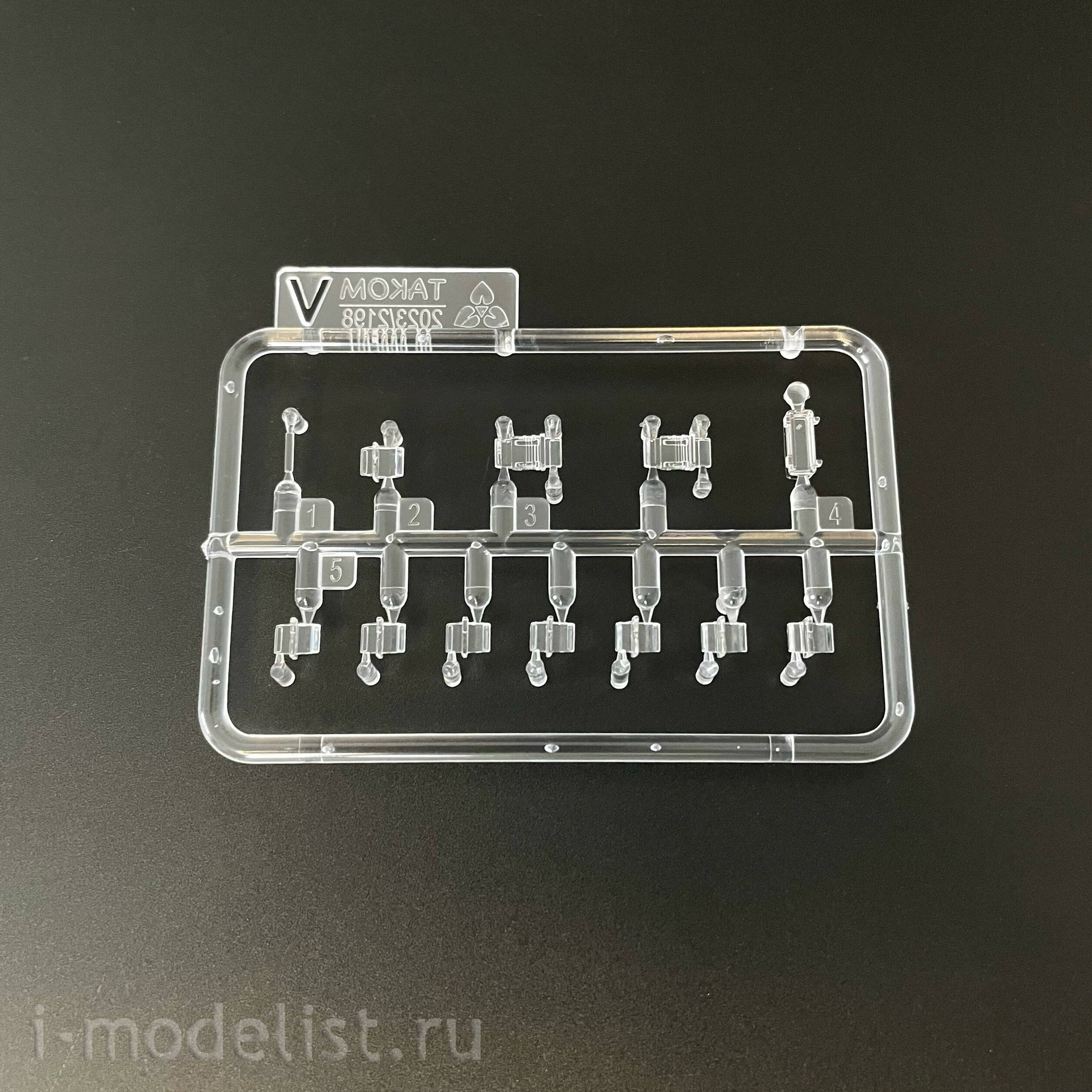 2200W Takom 1/35 Set of three Tiger I 