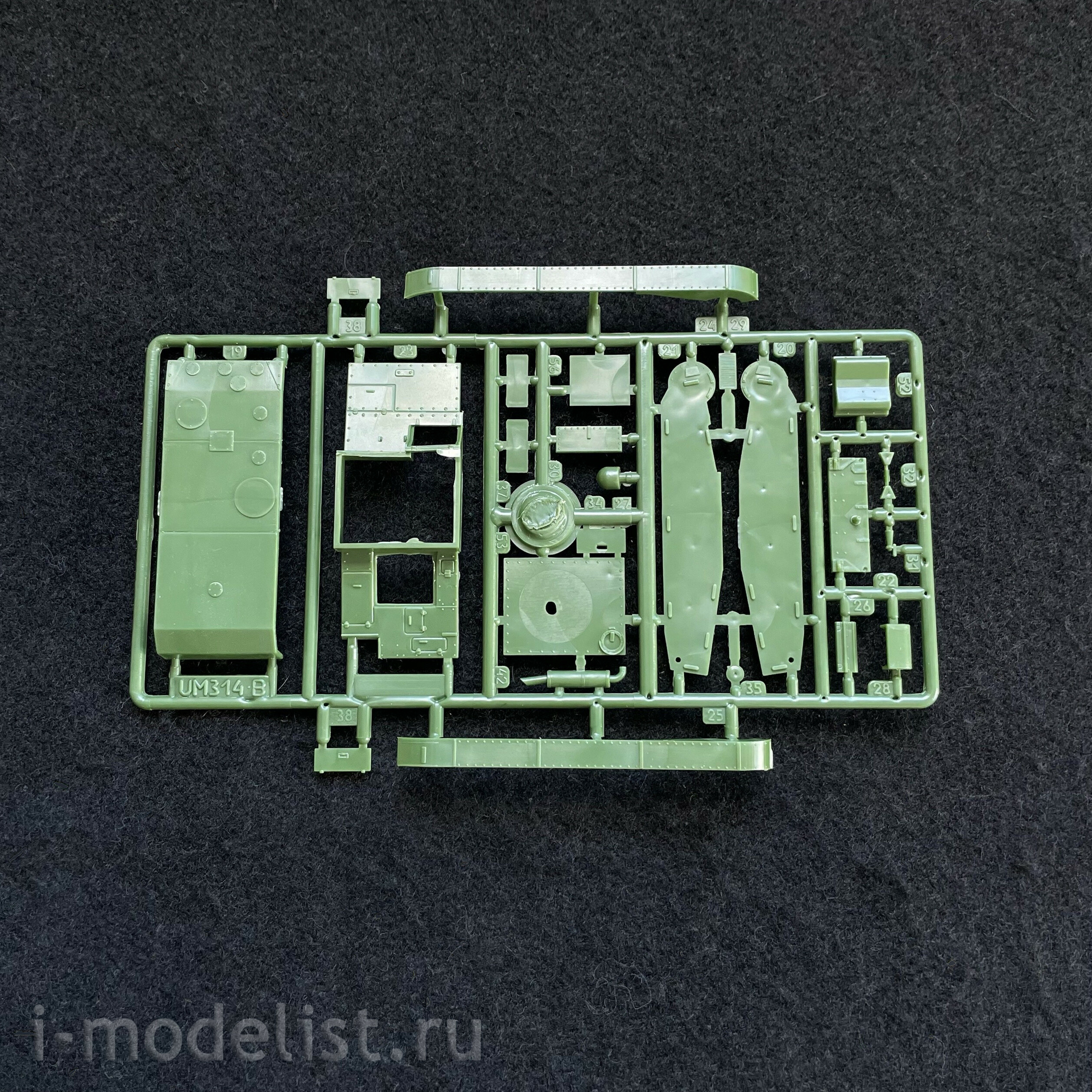 671 Um 1/72 Polish tank 