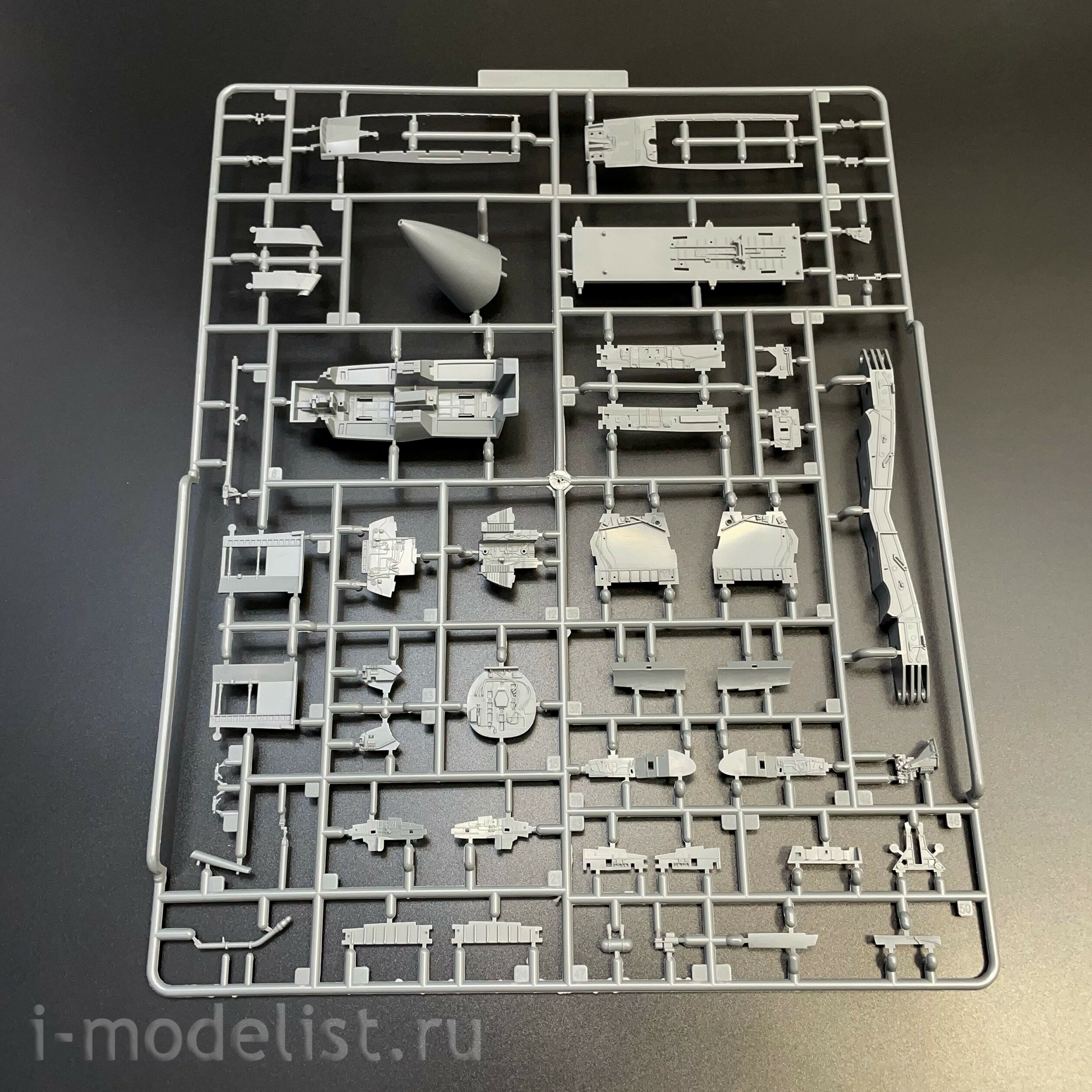 L4834 Great Wall Hobby 1/48 Истребитель-перехватчик F-14D Tomcat