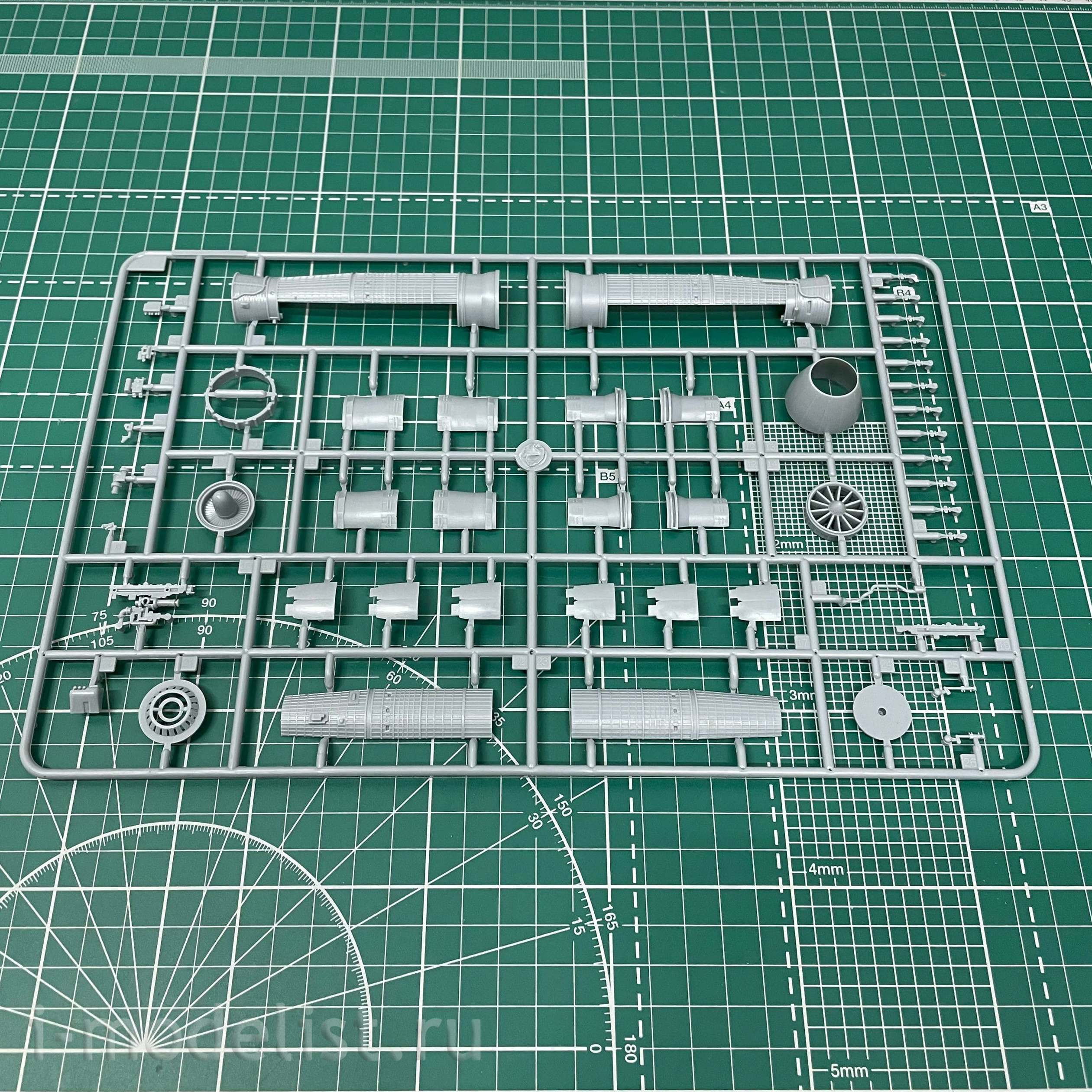 80367 HobbyBoss 1/48 F-14B Tomcat Aircraft