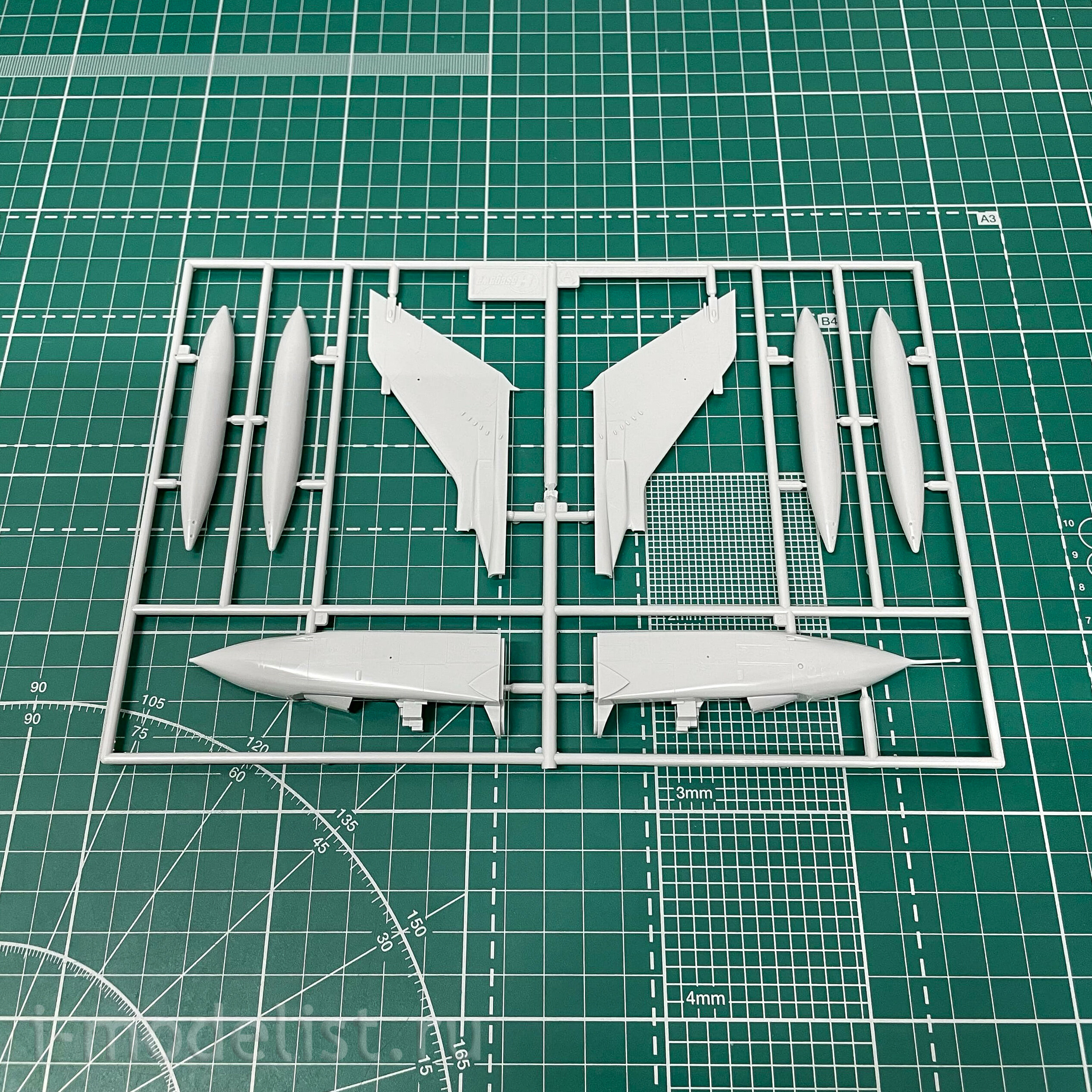 02188 Hasegawa 1/72 Set of 2 Tornado Fighter Models GR.Mk .1. Mk.1 IDS 