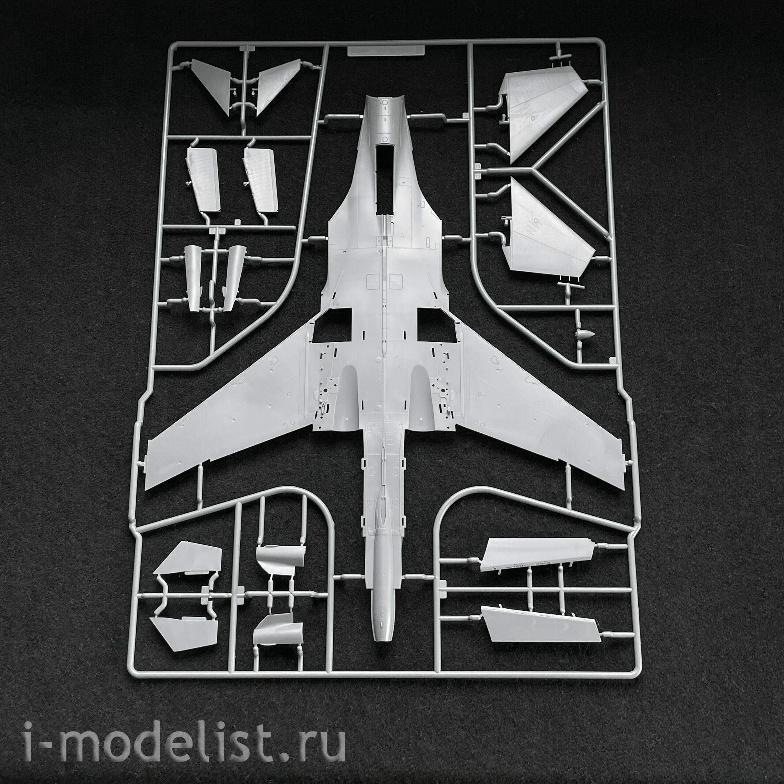 L4826 Great Wall Hobby 1/48 Fighter series 30MKi 