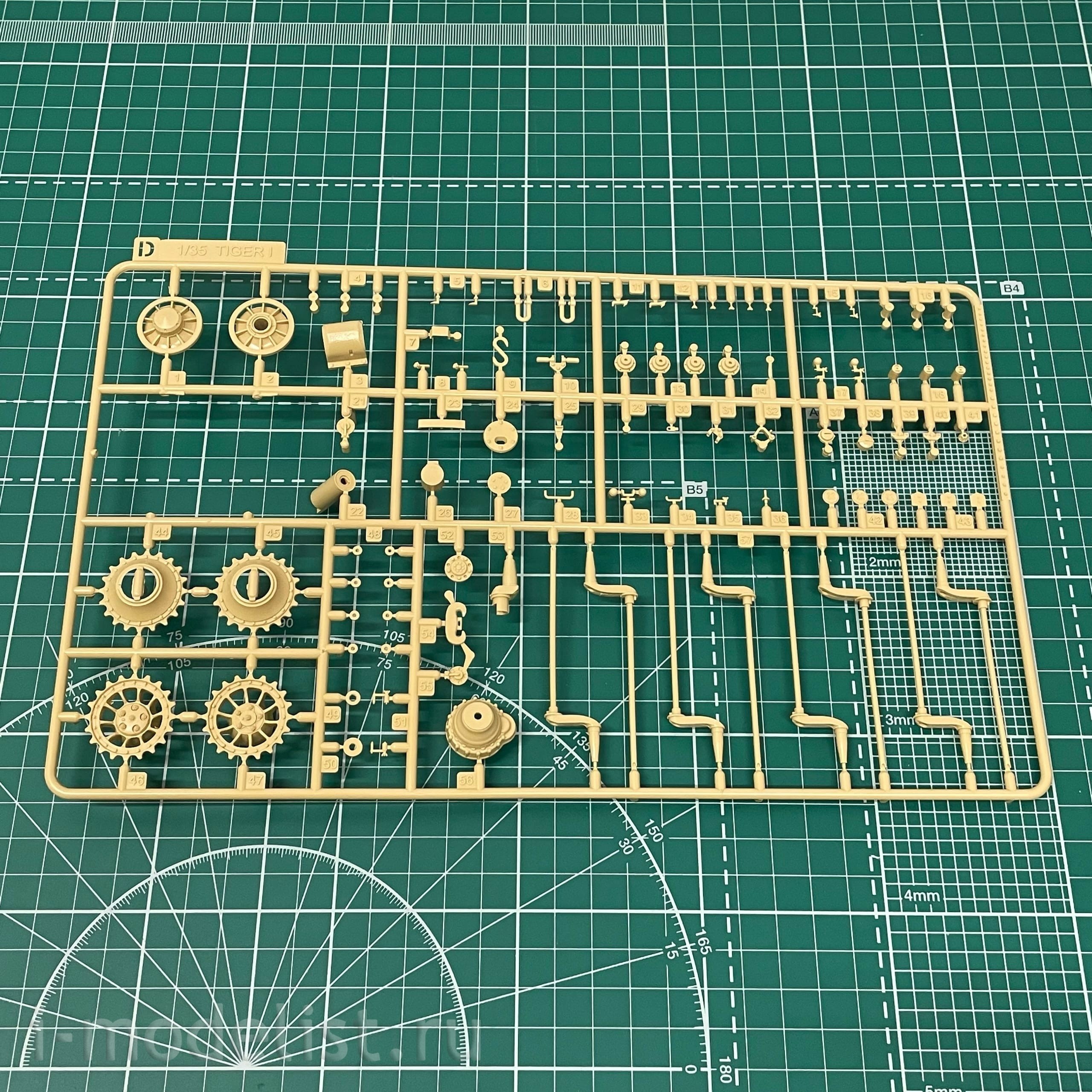 RM-5078 Rye Field Model 1/35 Sd.Kfz.181 Tiger I INITIAL PRODUCTION