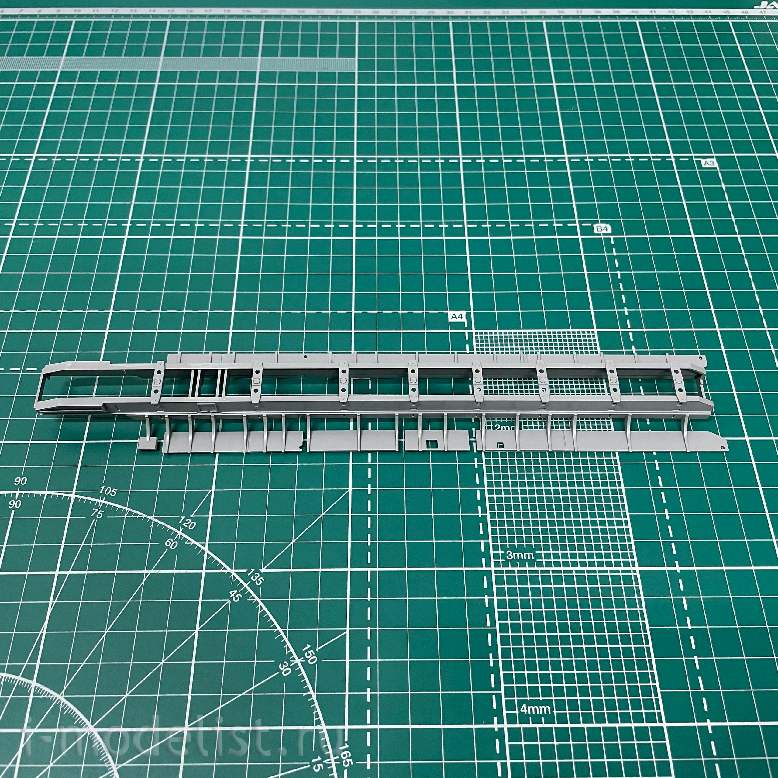 SP-9002 Takom 1/72 Launcher DF-41