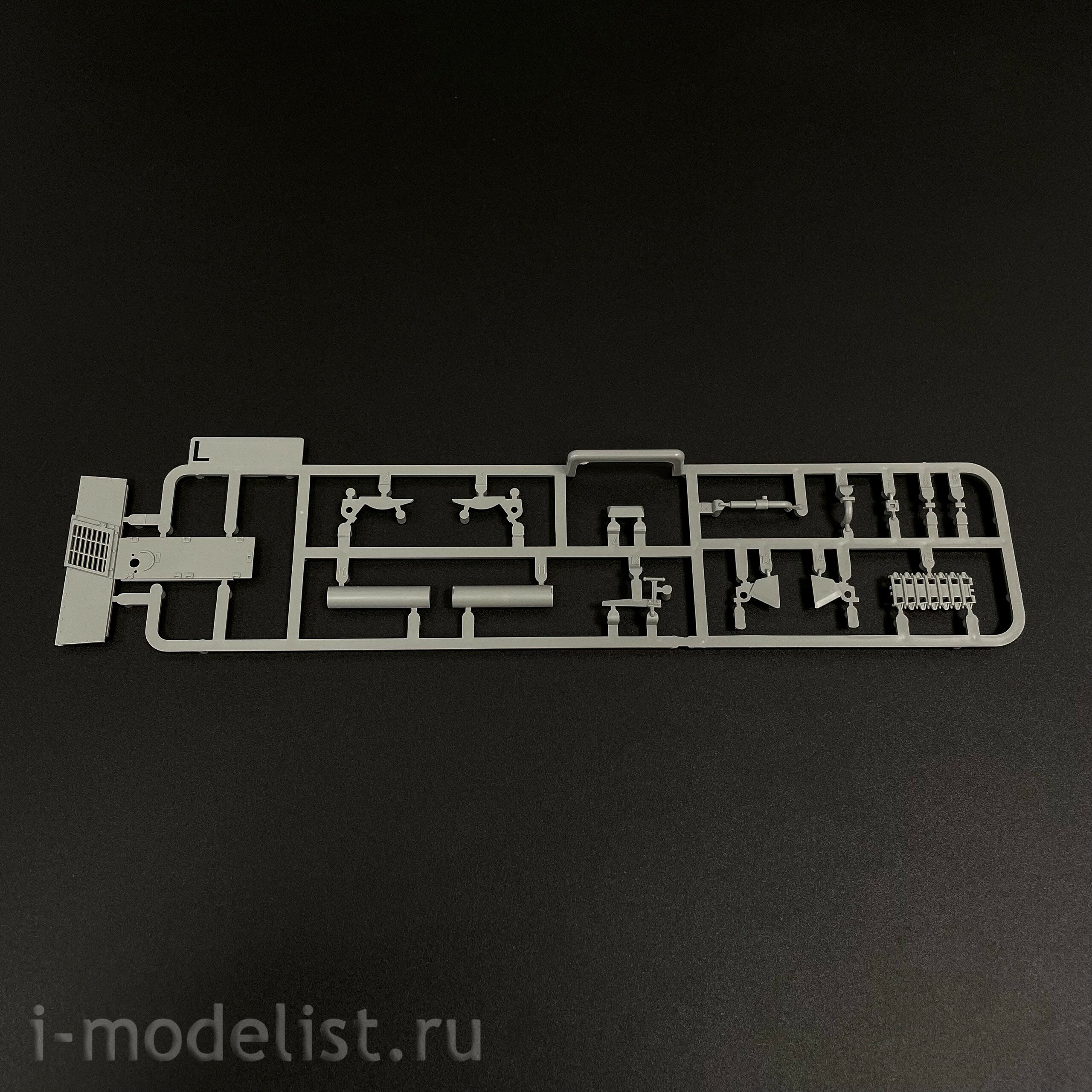 2170X Takom German self-propelled gun Jagdpanzer 38(t) Hetzer (early) Limited Edition (without interior)