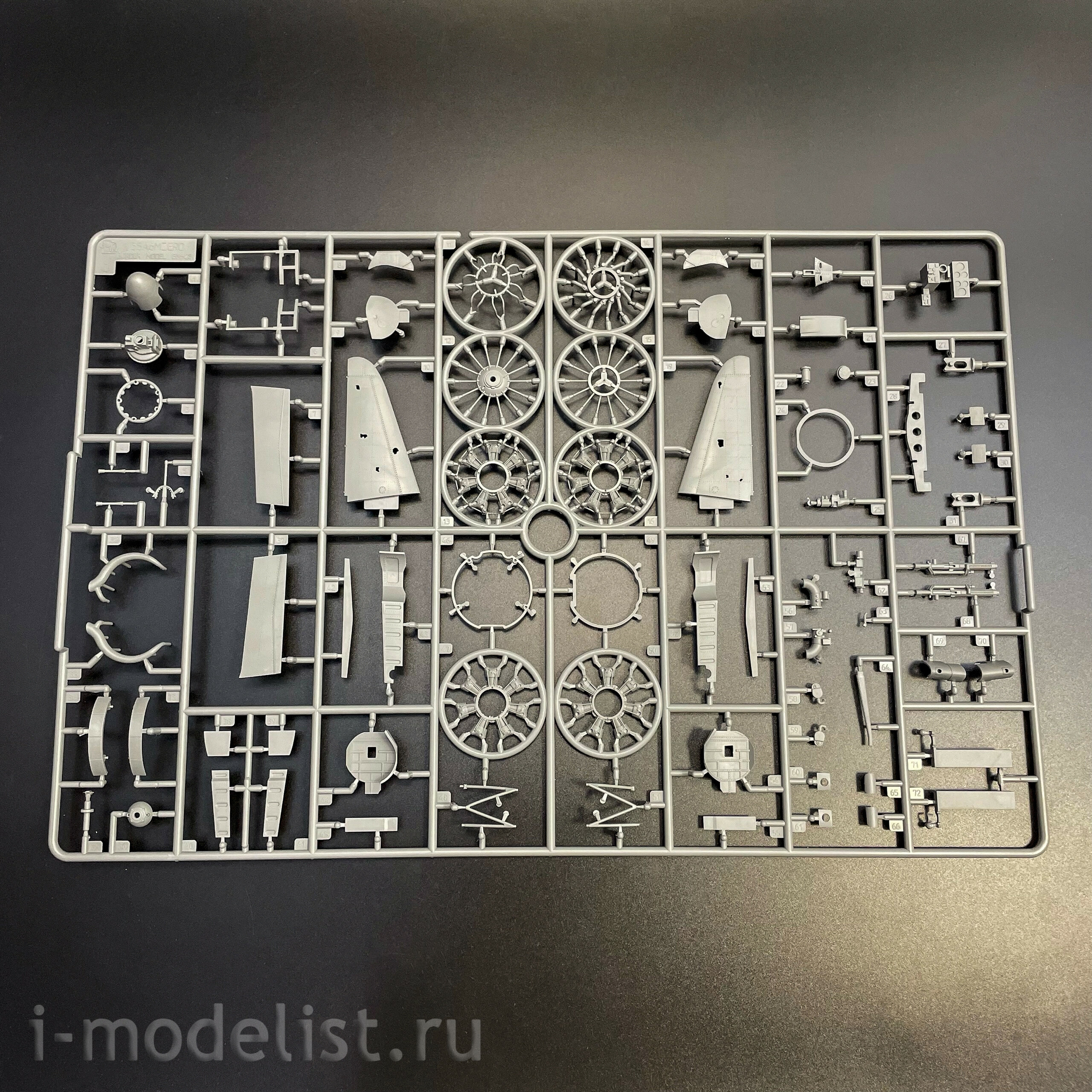 BF-006 Border Model 1/35 Истребитель A6M2 Zero с двигателем и оружием