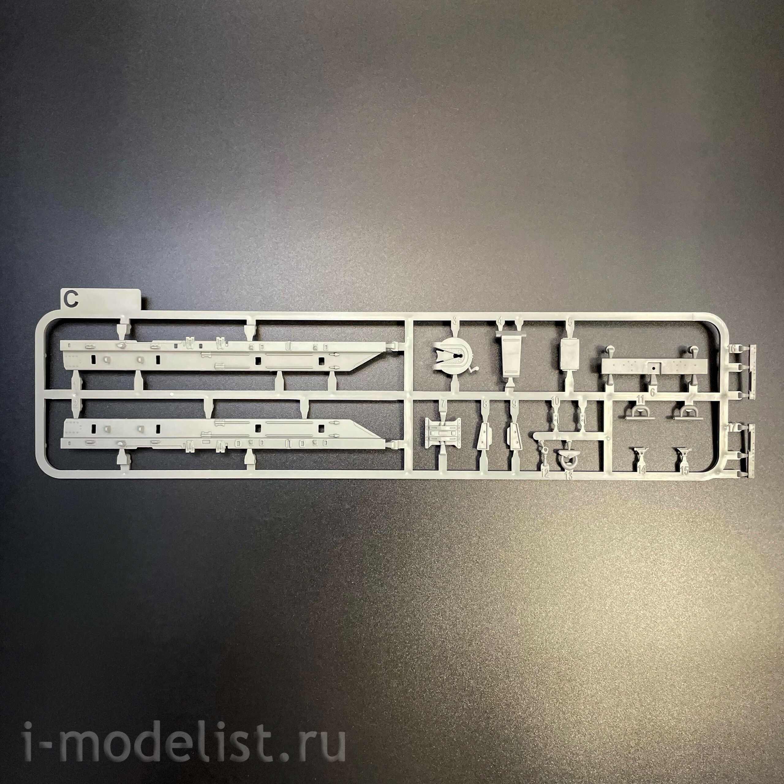5004 Takom 1/72 Российский грузовик -537G с полуприцепом -5247G
