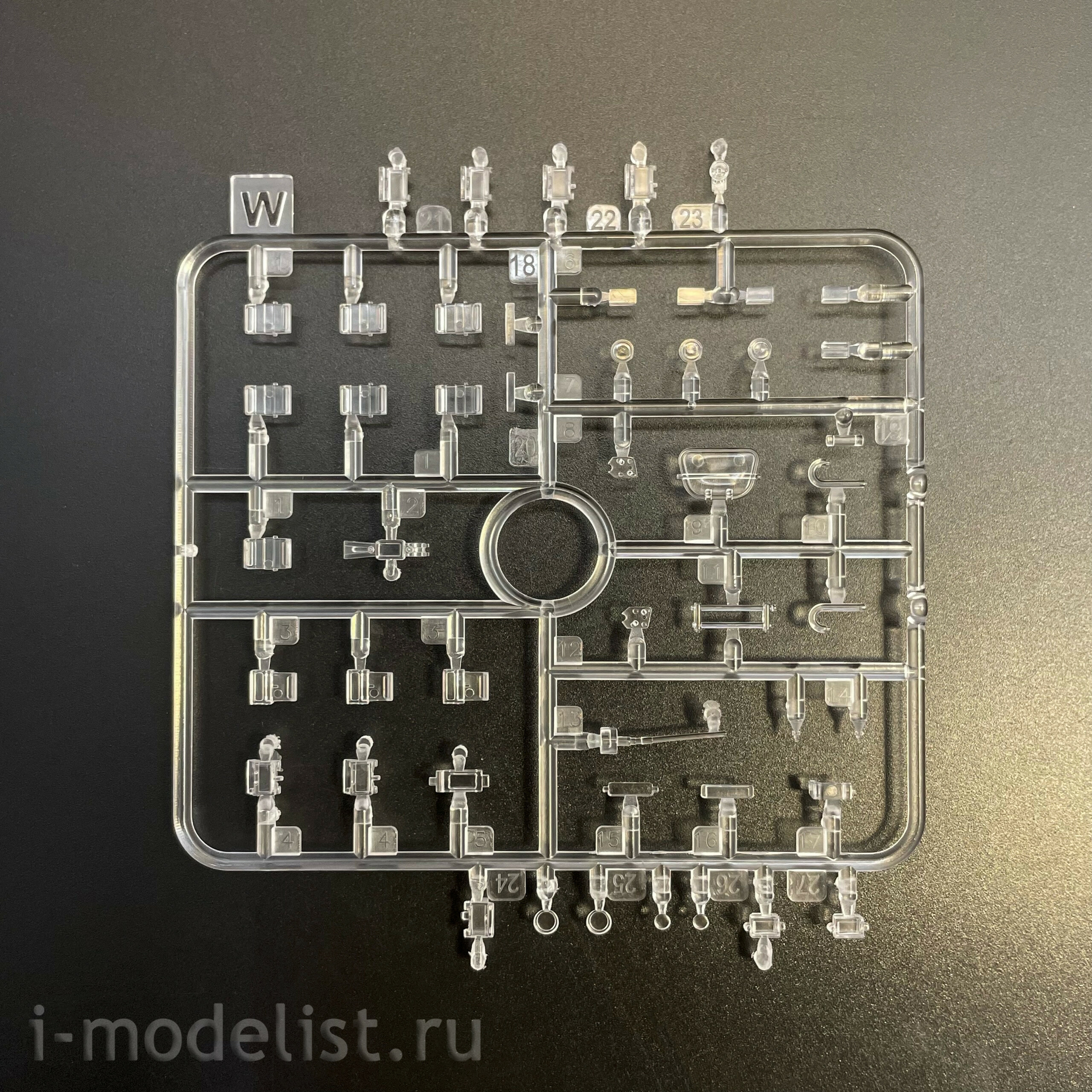 RM-5068 Rye Field Model 1/35 Medium Tank Pz.Kpfw.IV J mit Panther F Turret
