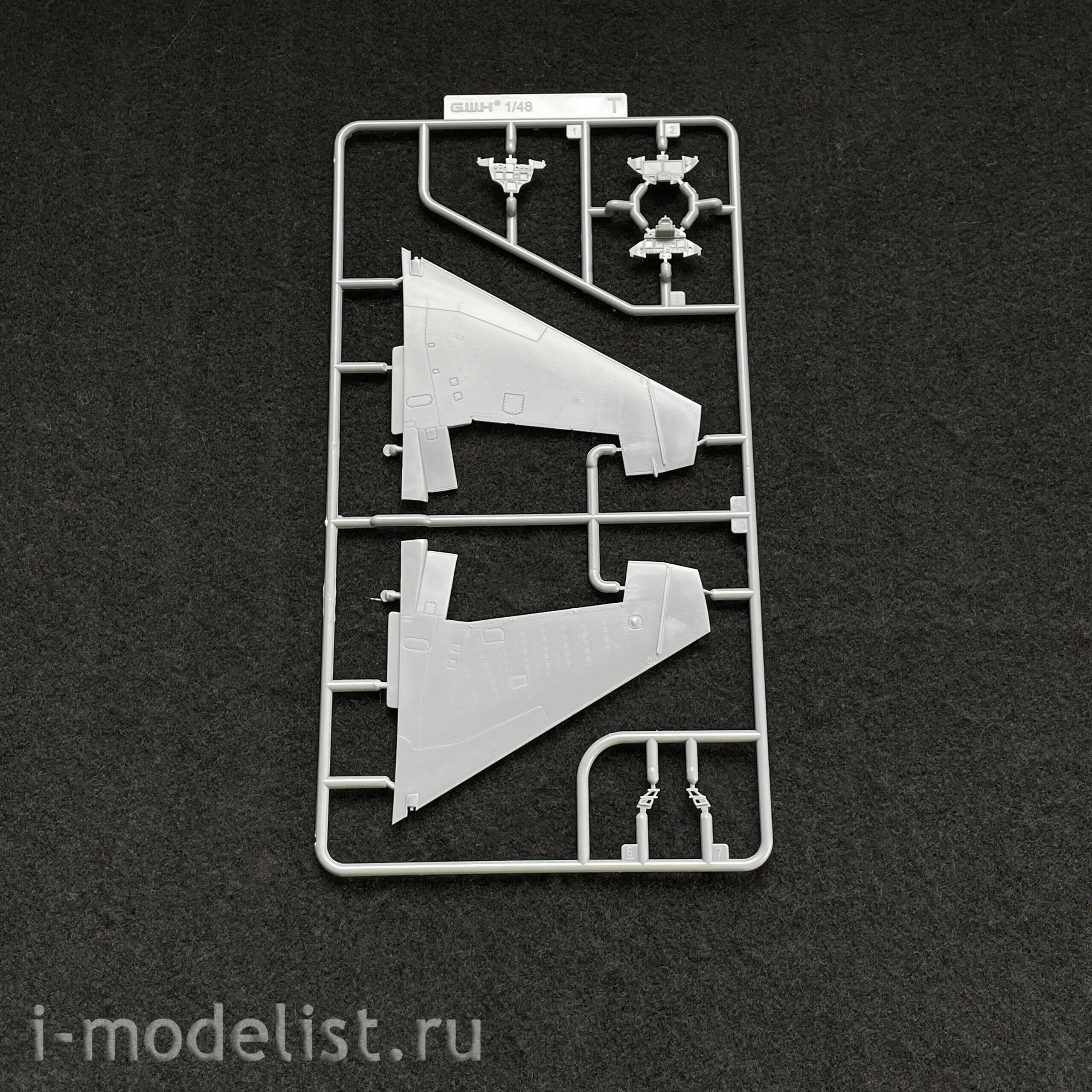 L4826 Great Wall Hobby 1/48 Fighter series 30MKi 