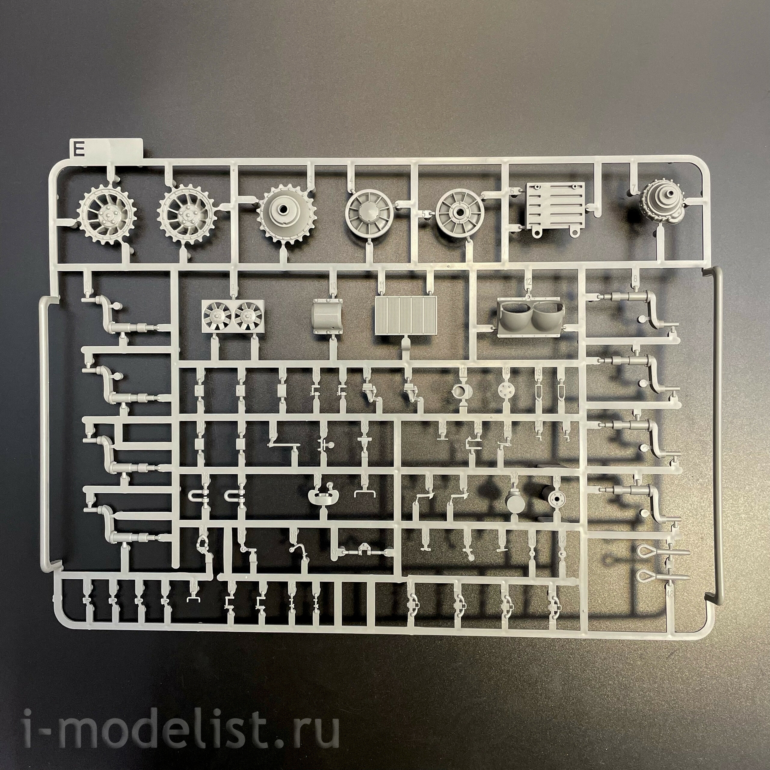 2191 Takom 1/35 Notмецкий тяжёлый танк VK45.02(H). Draft Blueprint w1461