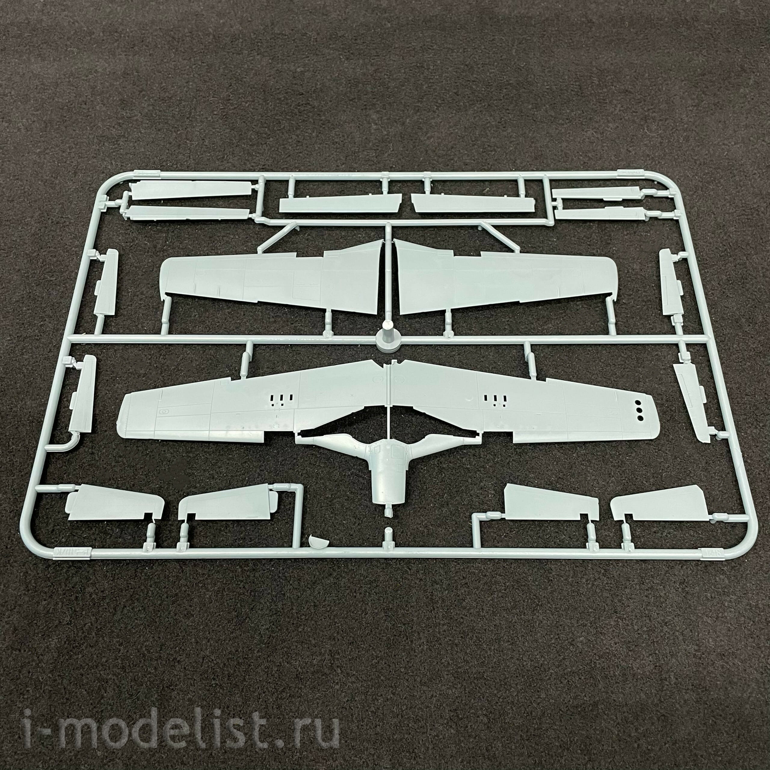 11159 Eduard 1/48 Fighter P-51D Mustang, RED TAILS & Co. Combo (2 in 1)