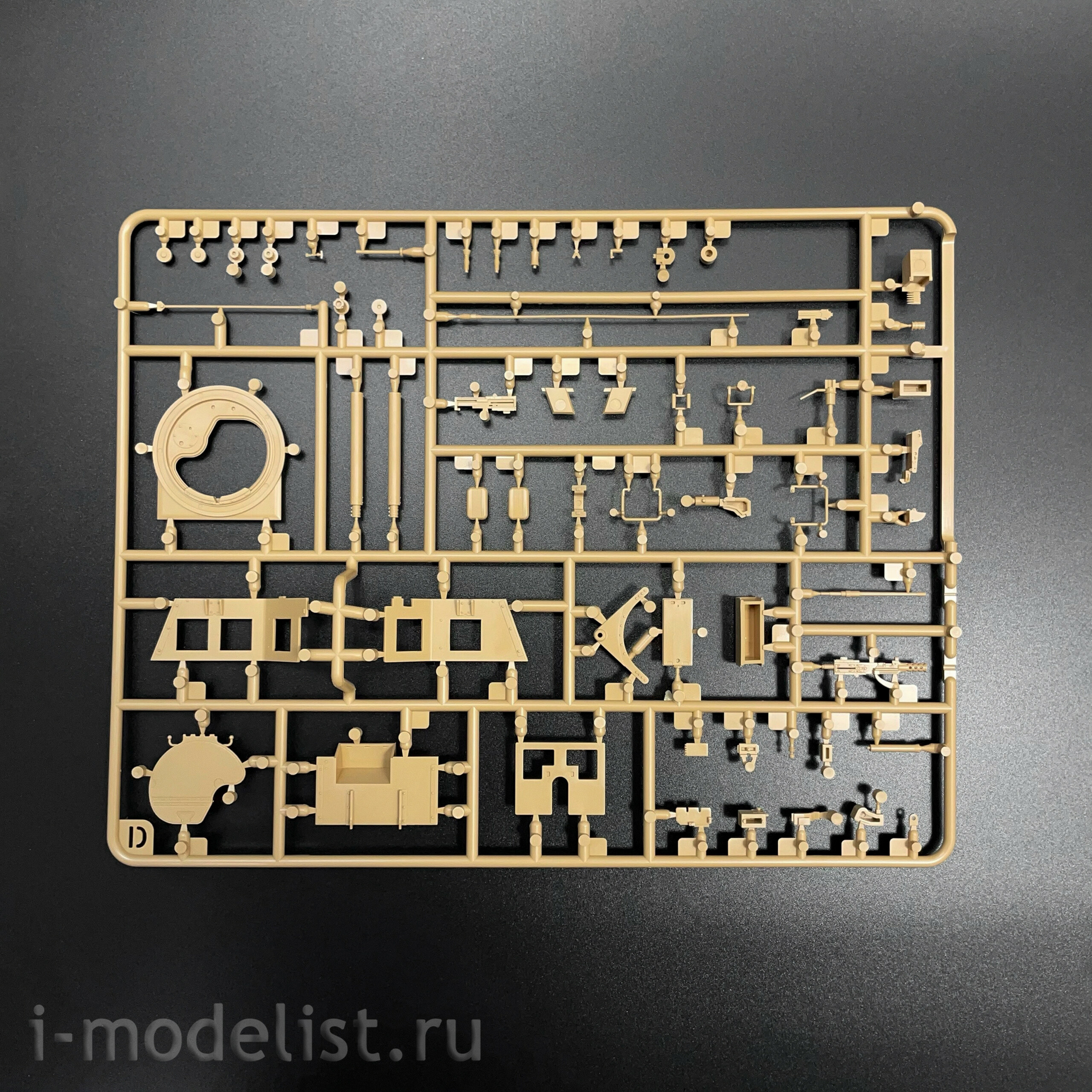 RM-5116 Rye Field Model 1/35 Бронеавтомобиль M1279 JLTV Utility (UTL)