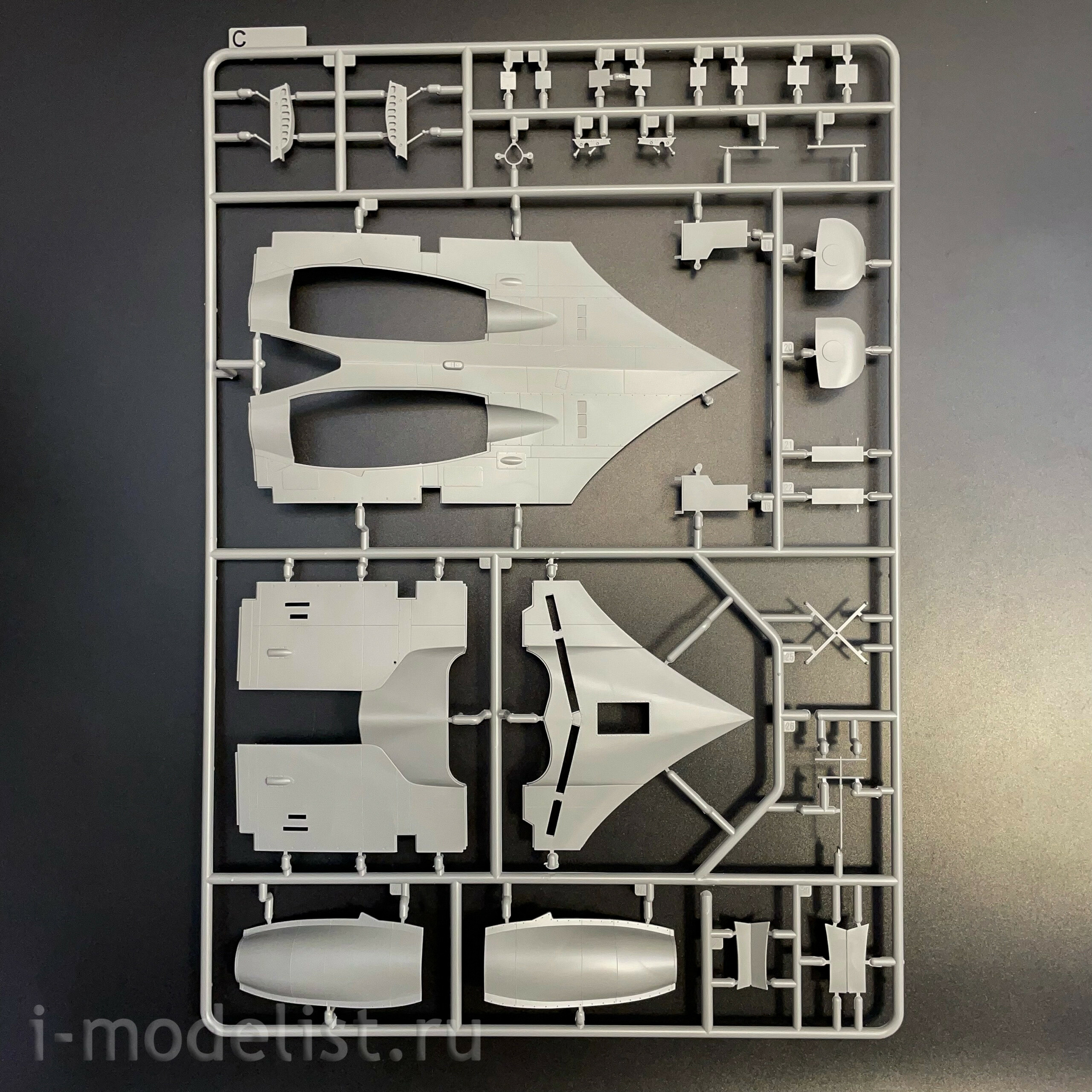 32001 Takom 1/32 Прfromfromип истребителя Horten HO-229А