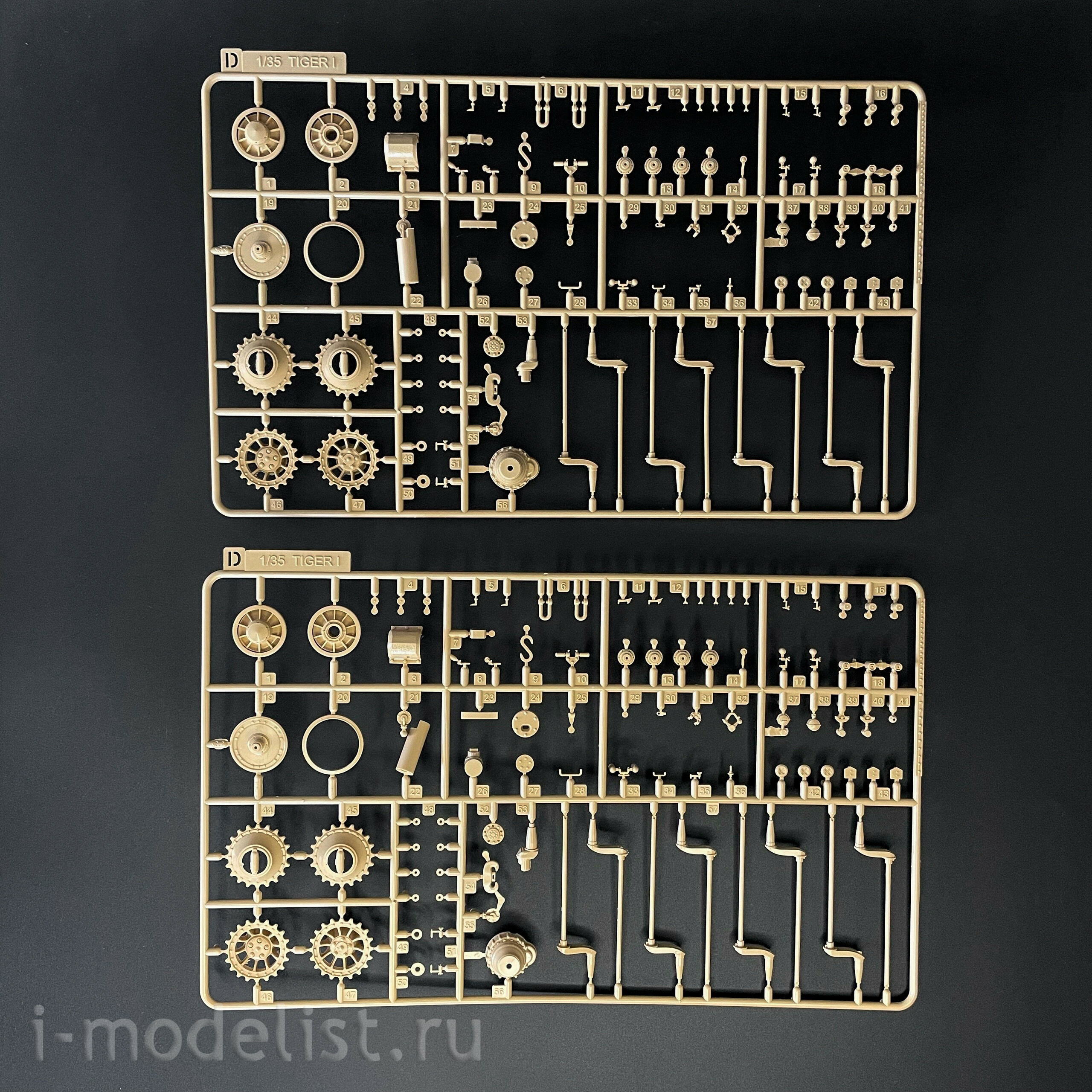 RM-5101 Rye Field Model 1/35 Notмецкий танк Tiger I (поздний) 