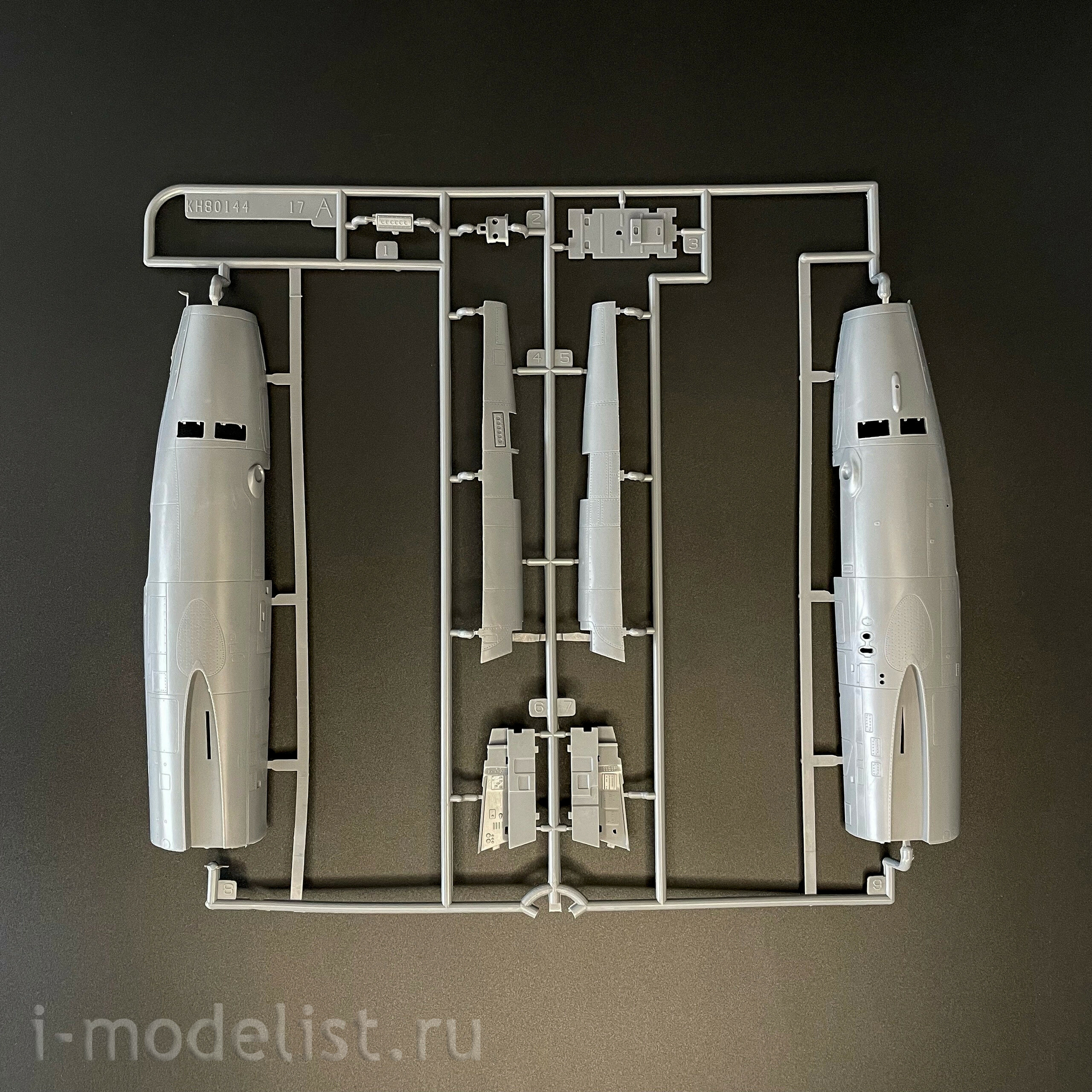 KH80144 Zimi Model 1/48 Самолёт S-17/22 в версии M3/M4