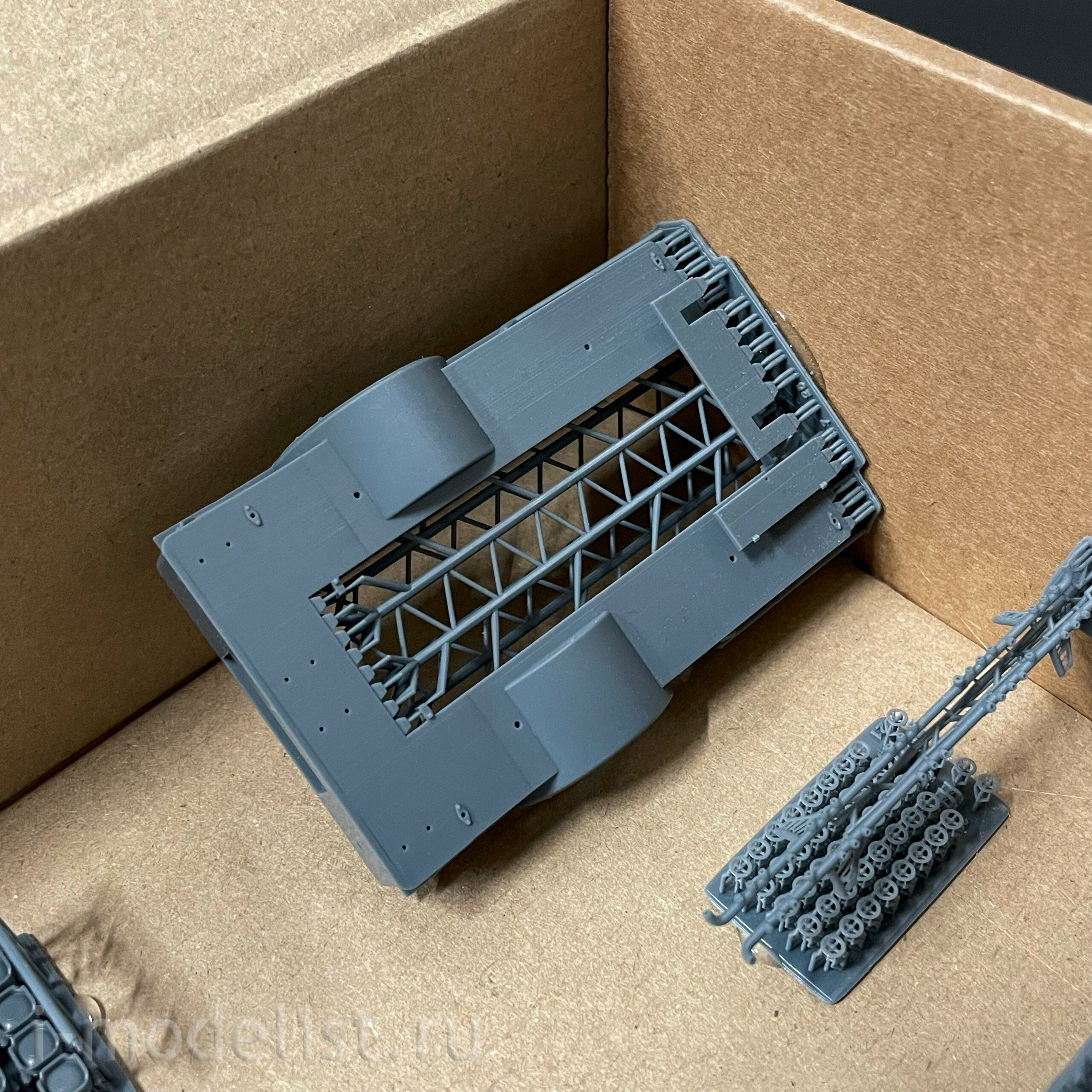 ММ43014 My модель 1/43 АУ-21 Автомобиль углекислfromного тушения на базе грузовика тип-130