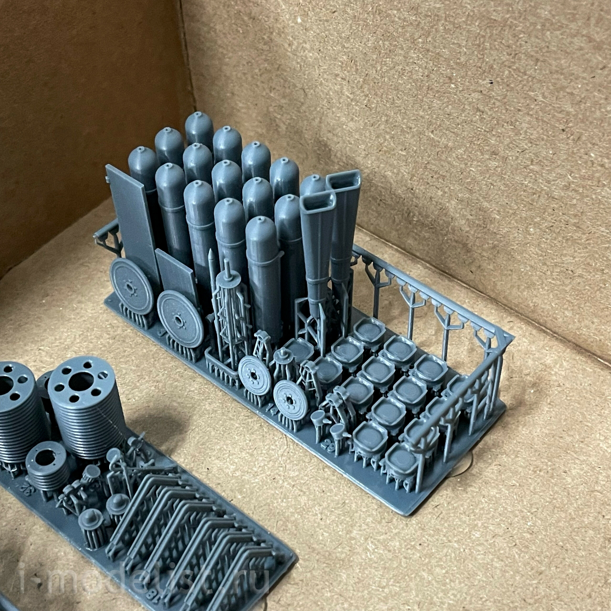 ММ43014 My модель 1/43 АУ-21 Автомобиль углекислfromного тушения на базе грузовика тип-130