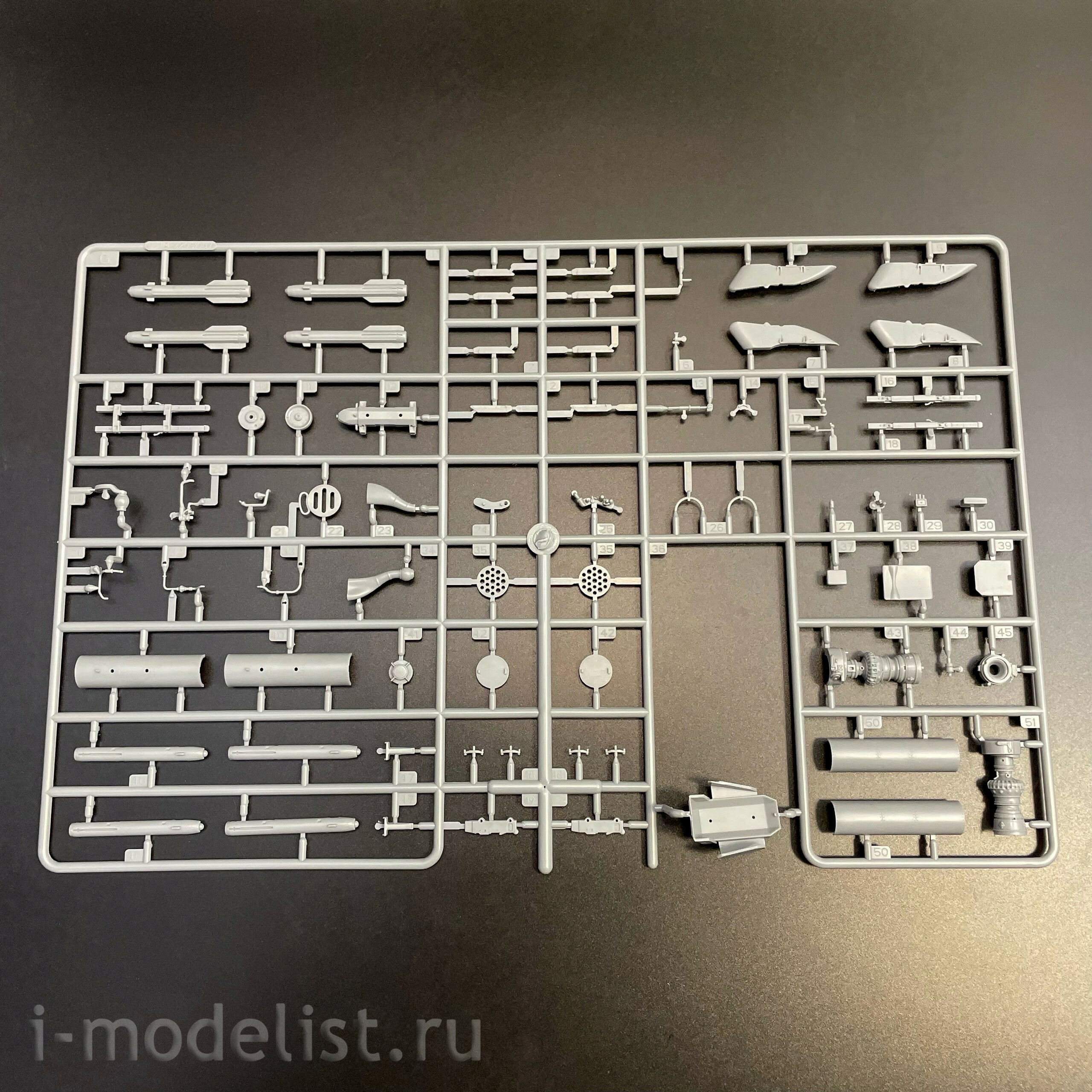 05115 Т$ач 1/35 Вертолёт AH-64A Apache (поздний)