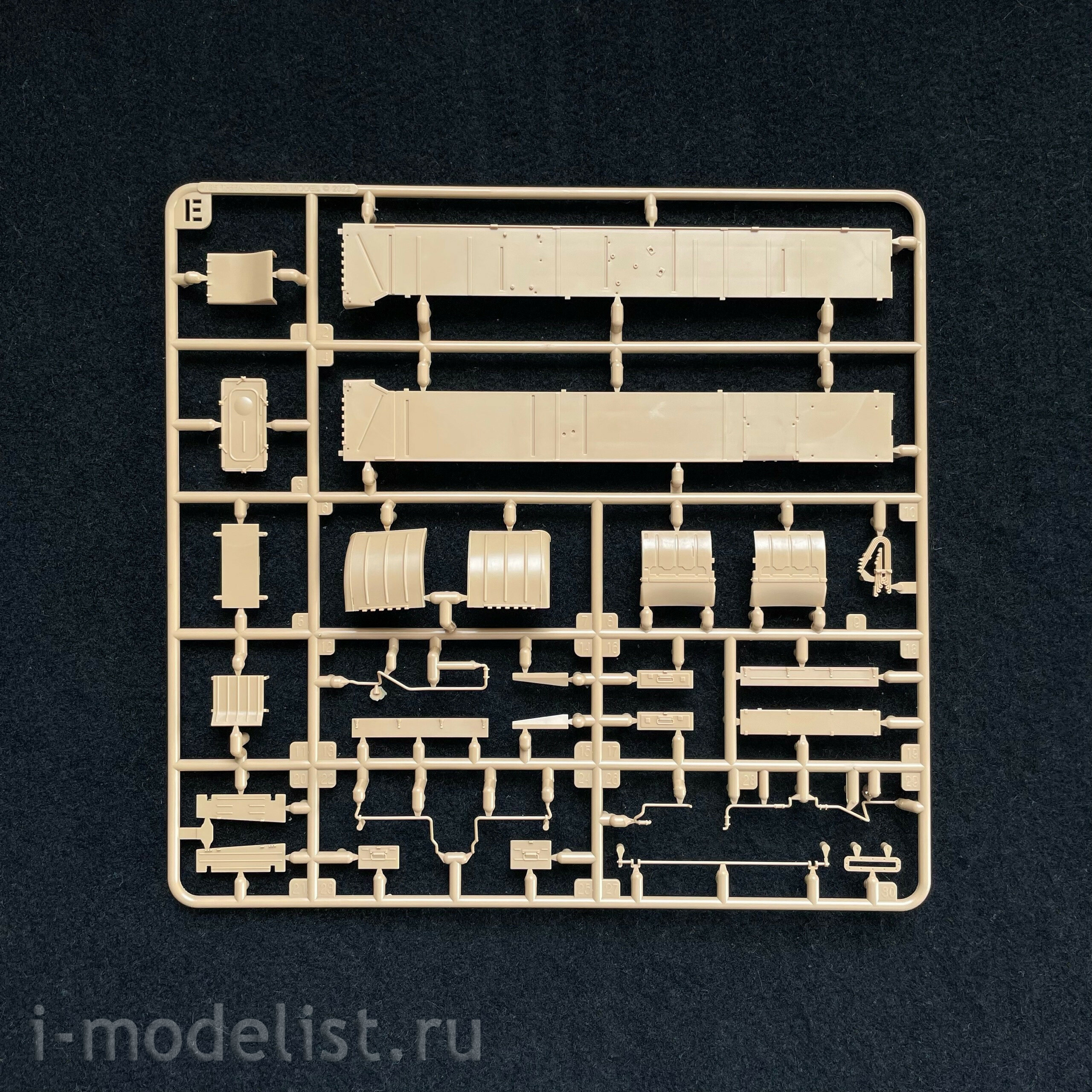 RM-5091 Rye Field Model 1/35 Soviet T-55AMD tank with active protection system (KAZ) Drozd (licensed by Omsktransmash)