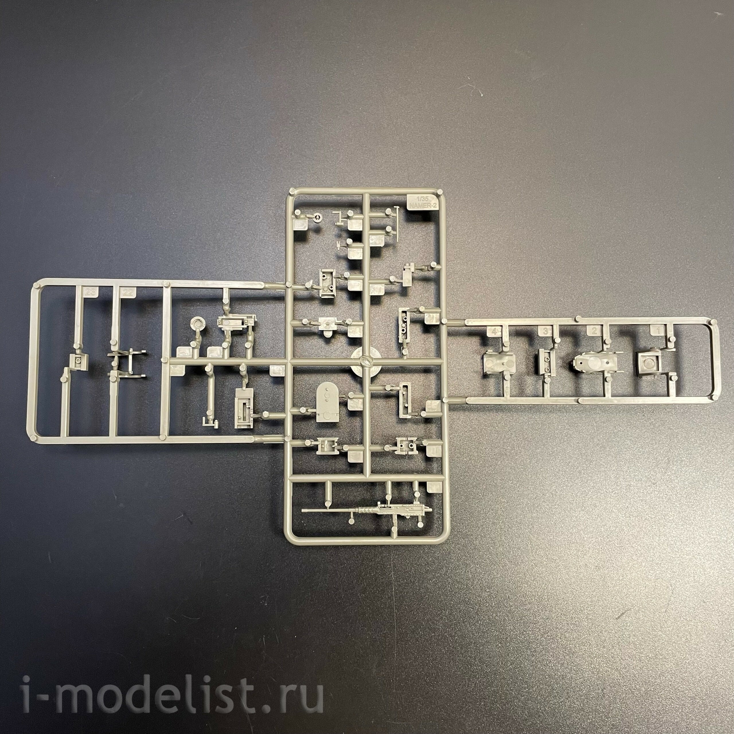 84524 HobbyBoss 1/35 I.D.F. Namer-1 IFV
