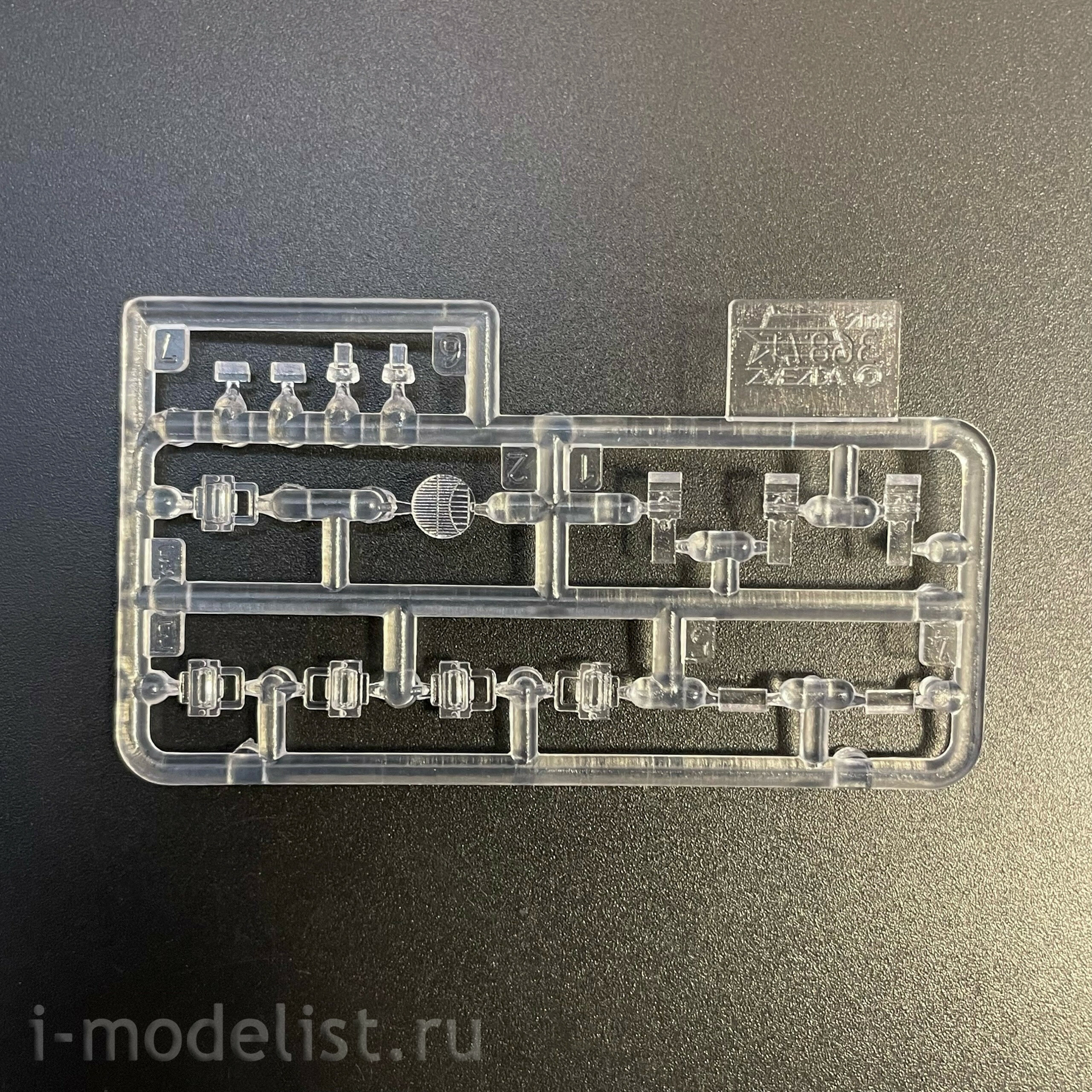 3687ГП Zvezda 1/35 Герои Победы. Советский средний танк Т-34/85