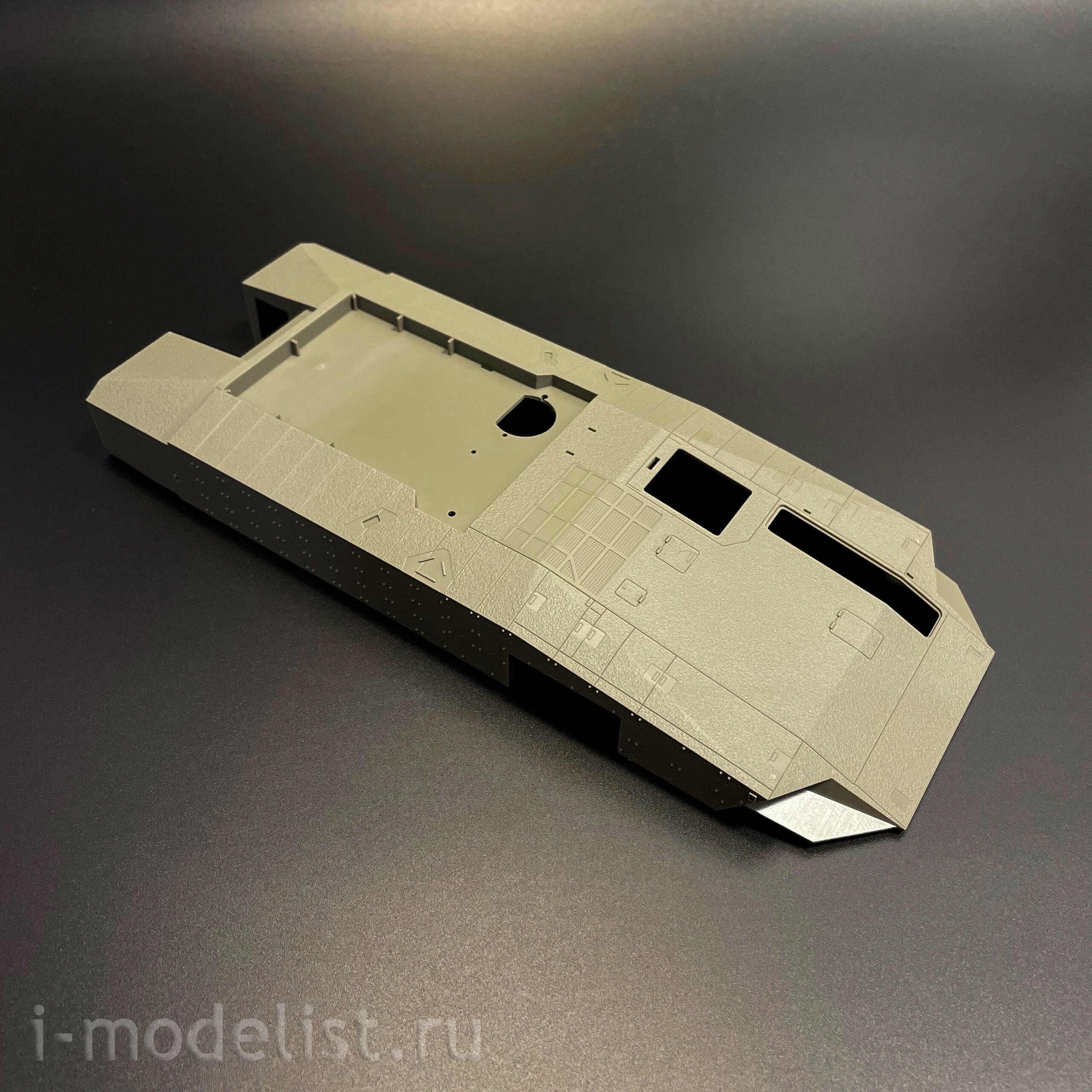 84509 HobbyBoss 1/35 IDF Eitan Wheeled APC