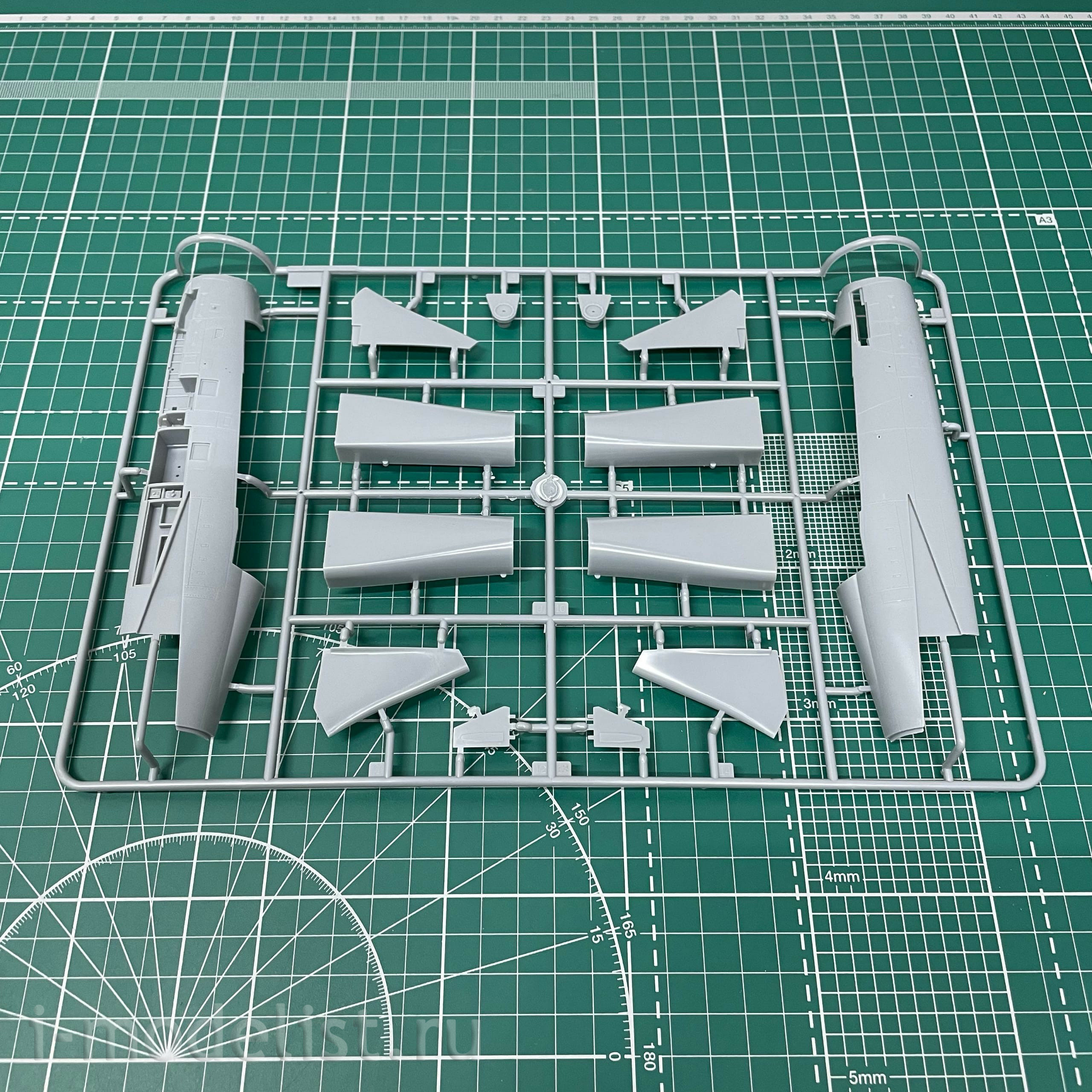 80367 HobbyBoss 1/48 F-14B Tomcat Aircraft