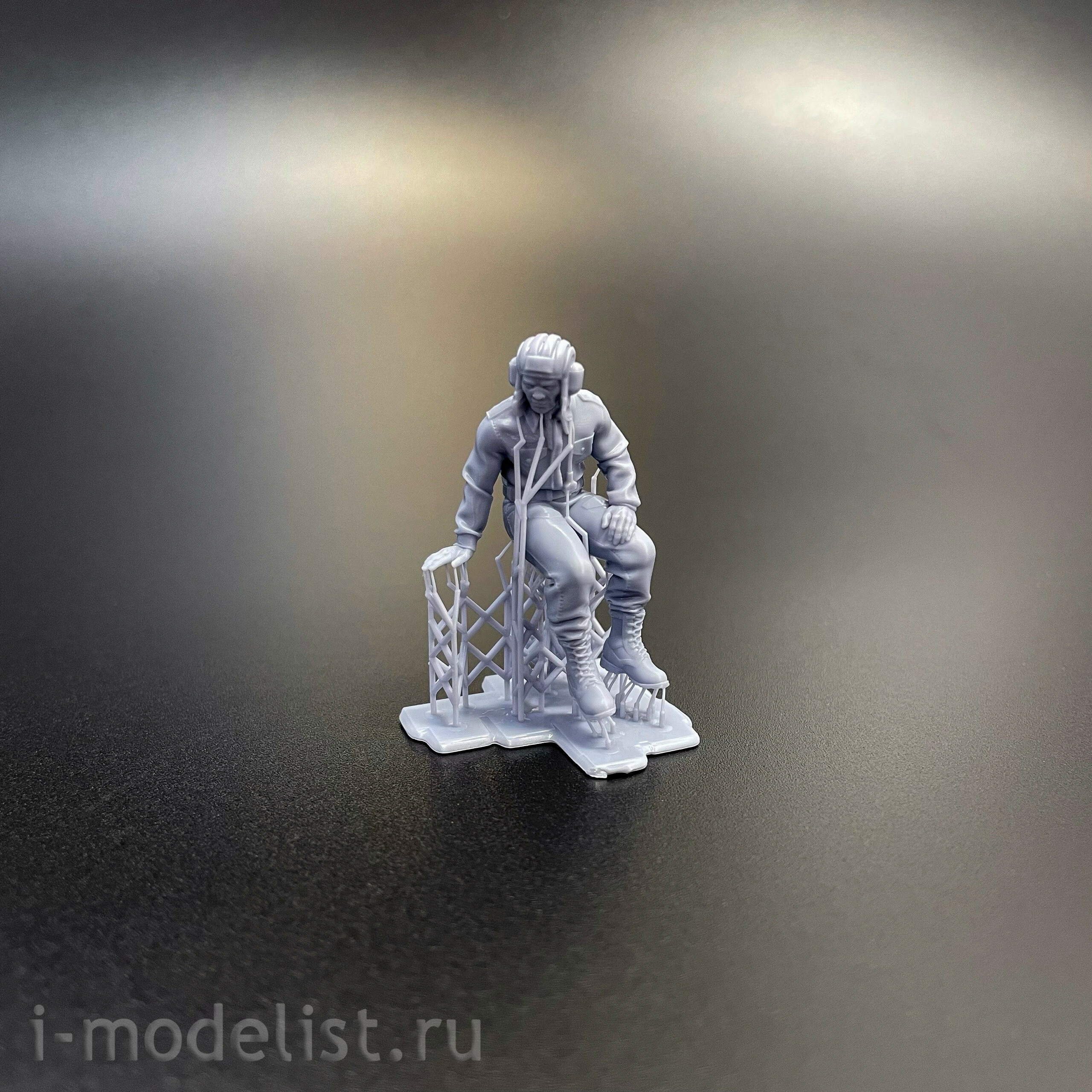 39024 SX-Art 1/35 Российские танкисты (5 фигур), набор 2
