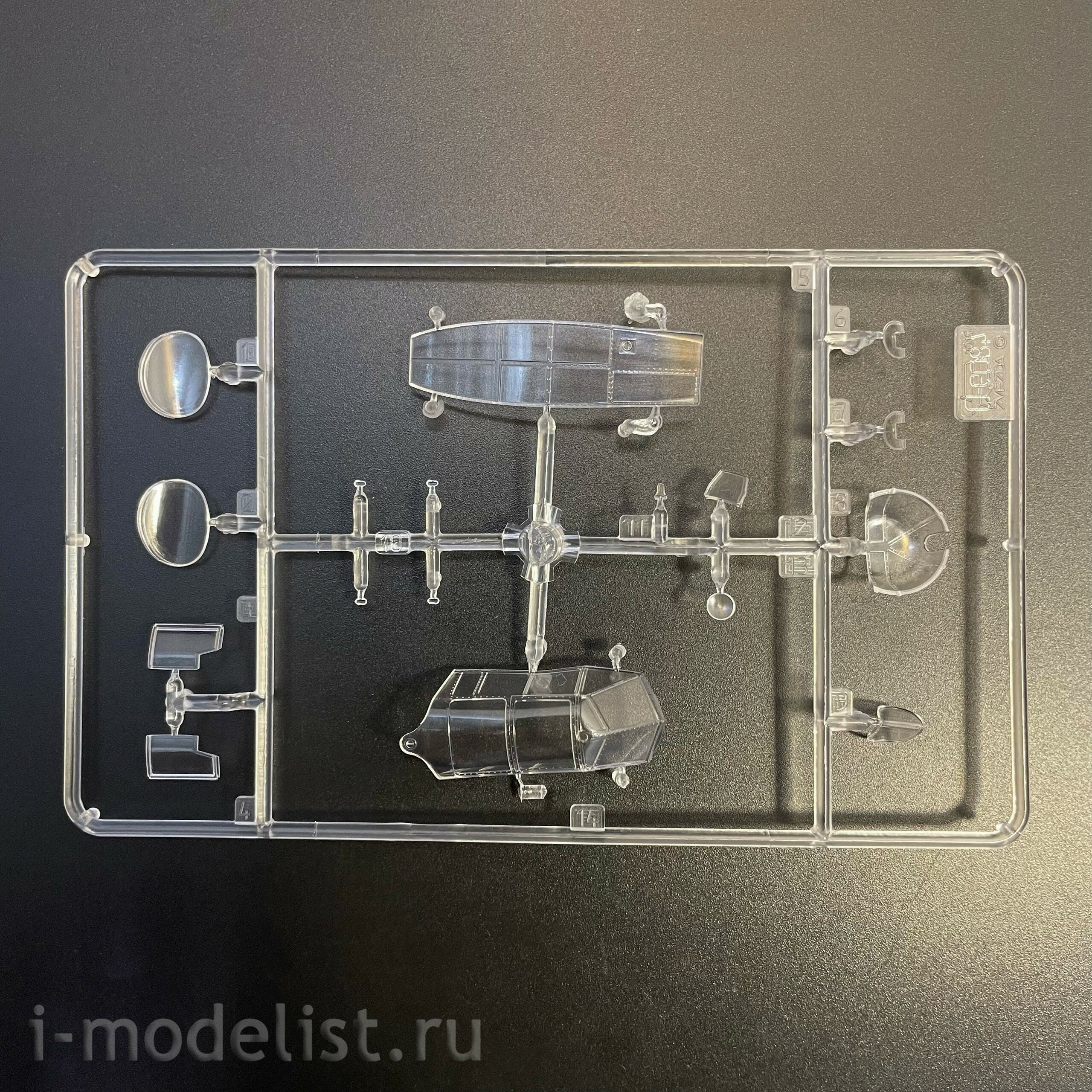 4809ГП Zvezda 1/48 Герои Победы. Пикирующий бомбардировщик Пе-2