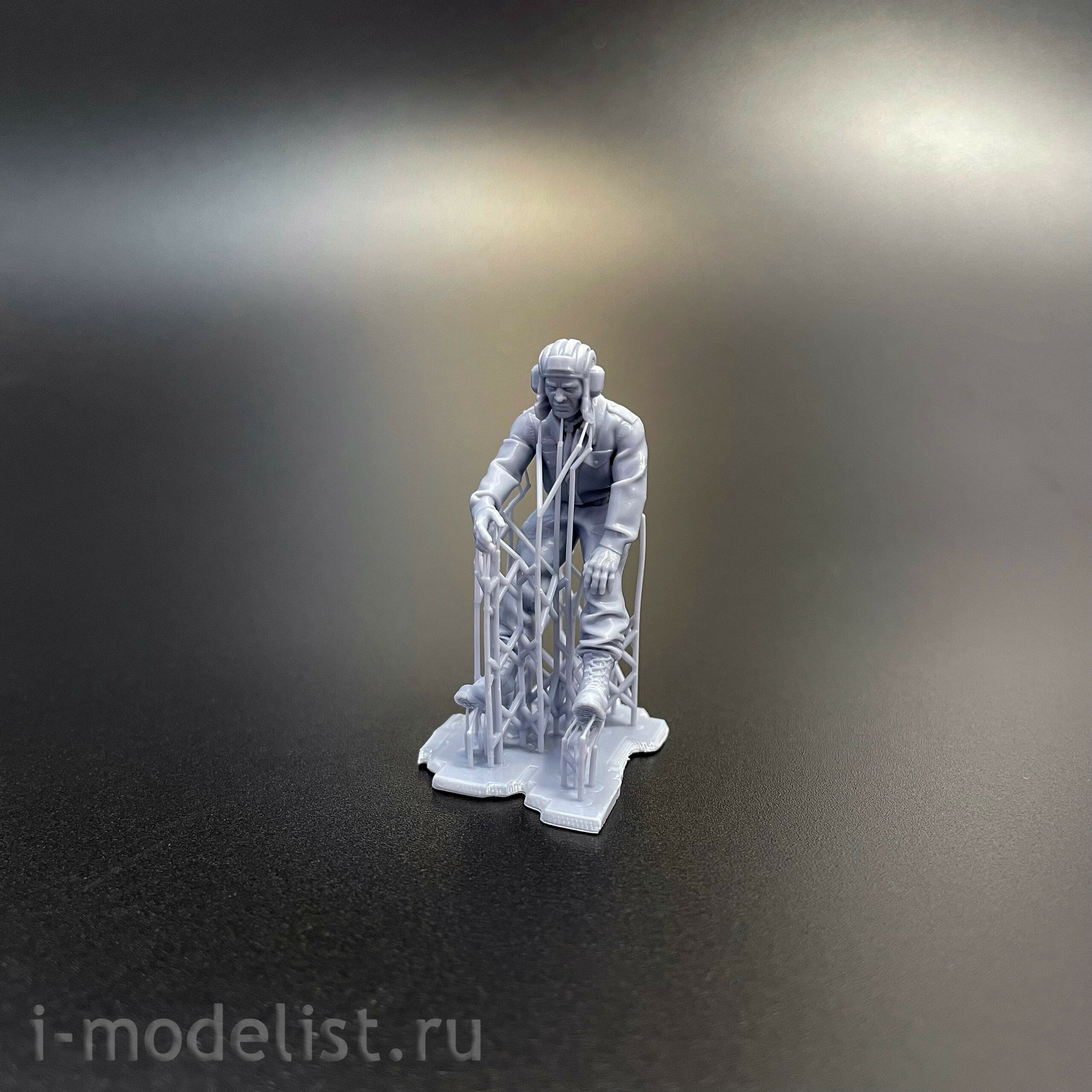 39023 SX-Art 1/35 Российские танкисты (5 фигур), набор 1