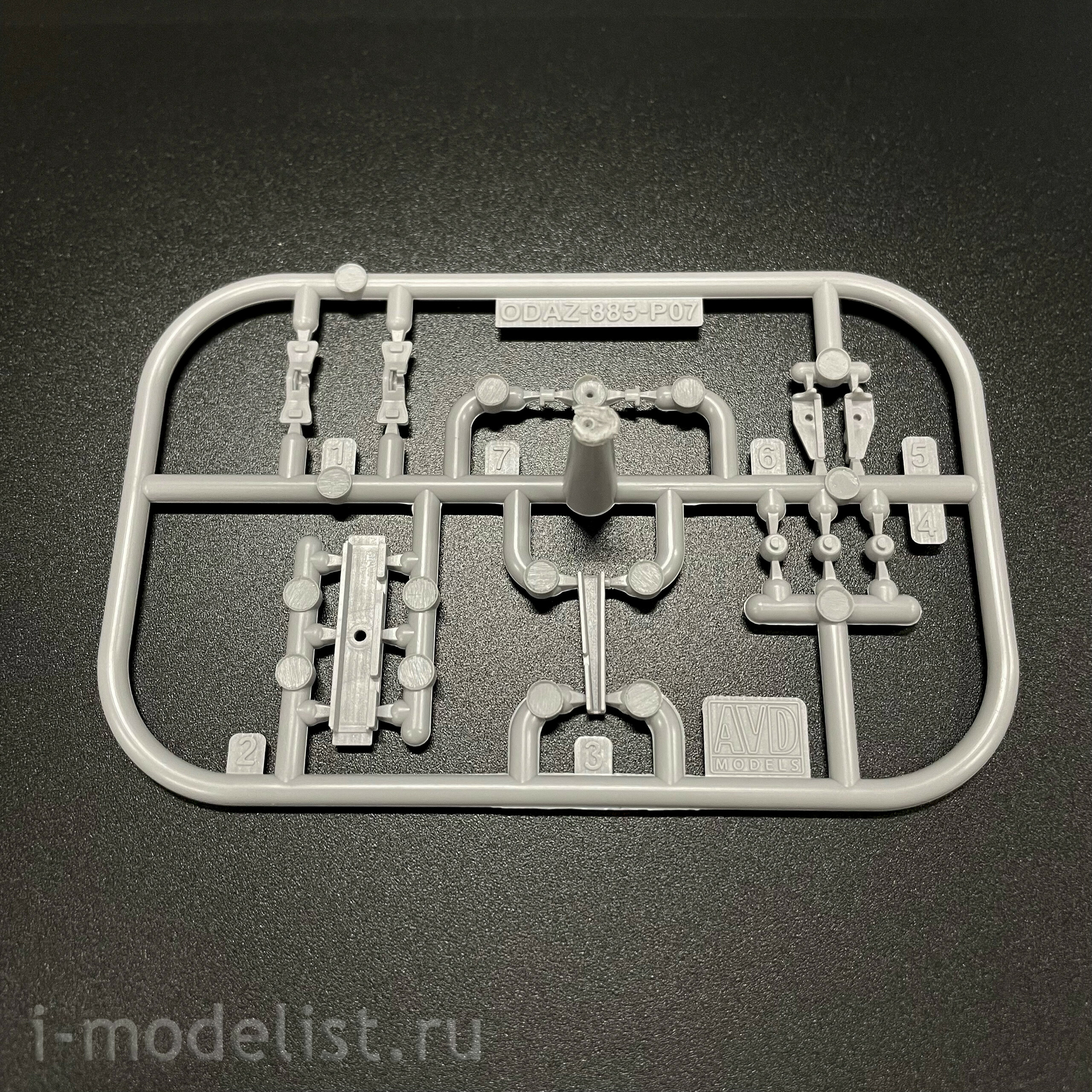 3507AVD AVD Models 1/35 ЗИЛ-130В1 с полуприцепом ОДАЗ-885