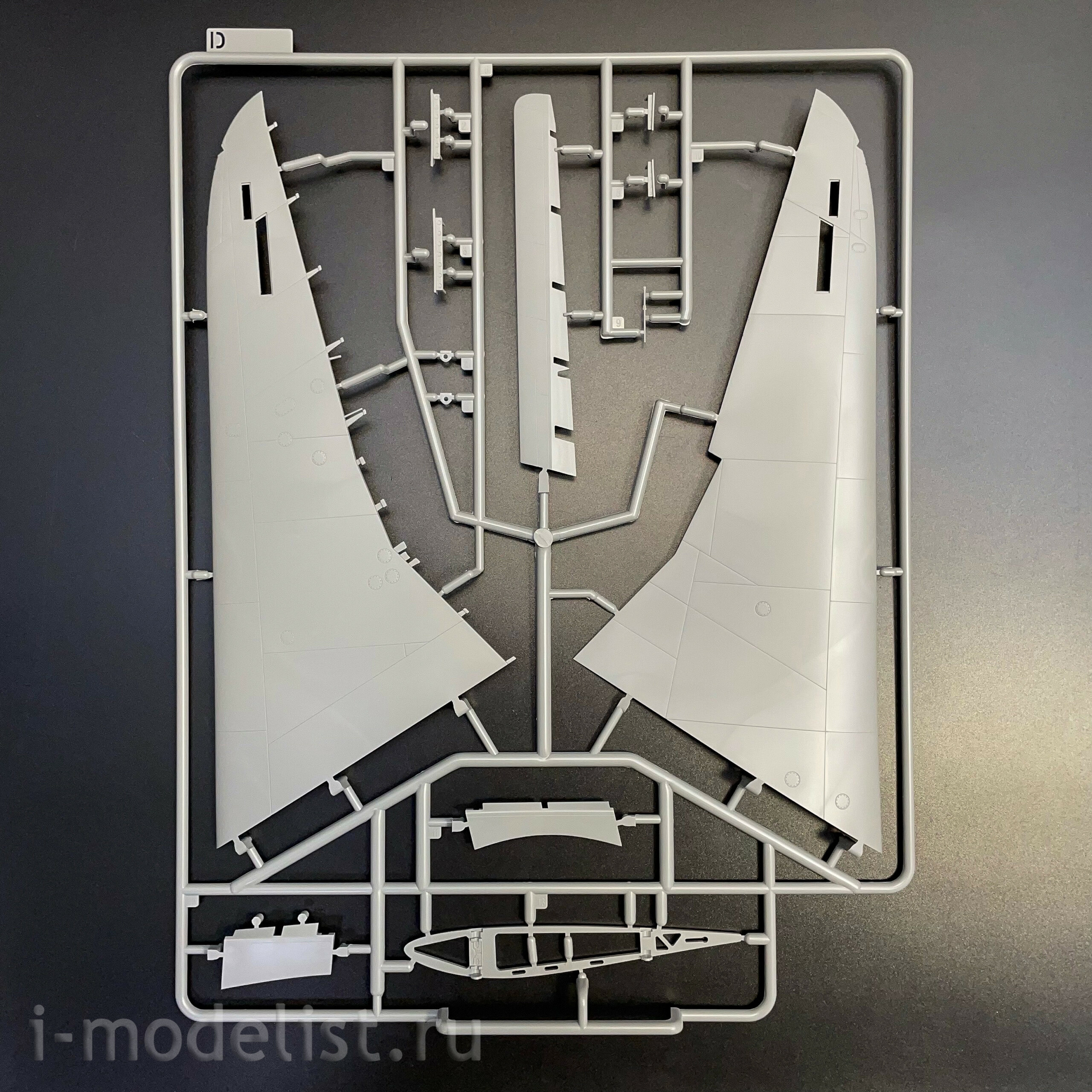 32001 Takom 1/32 Прfromfromип истребителя Horten HO-229А