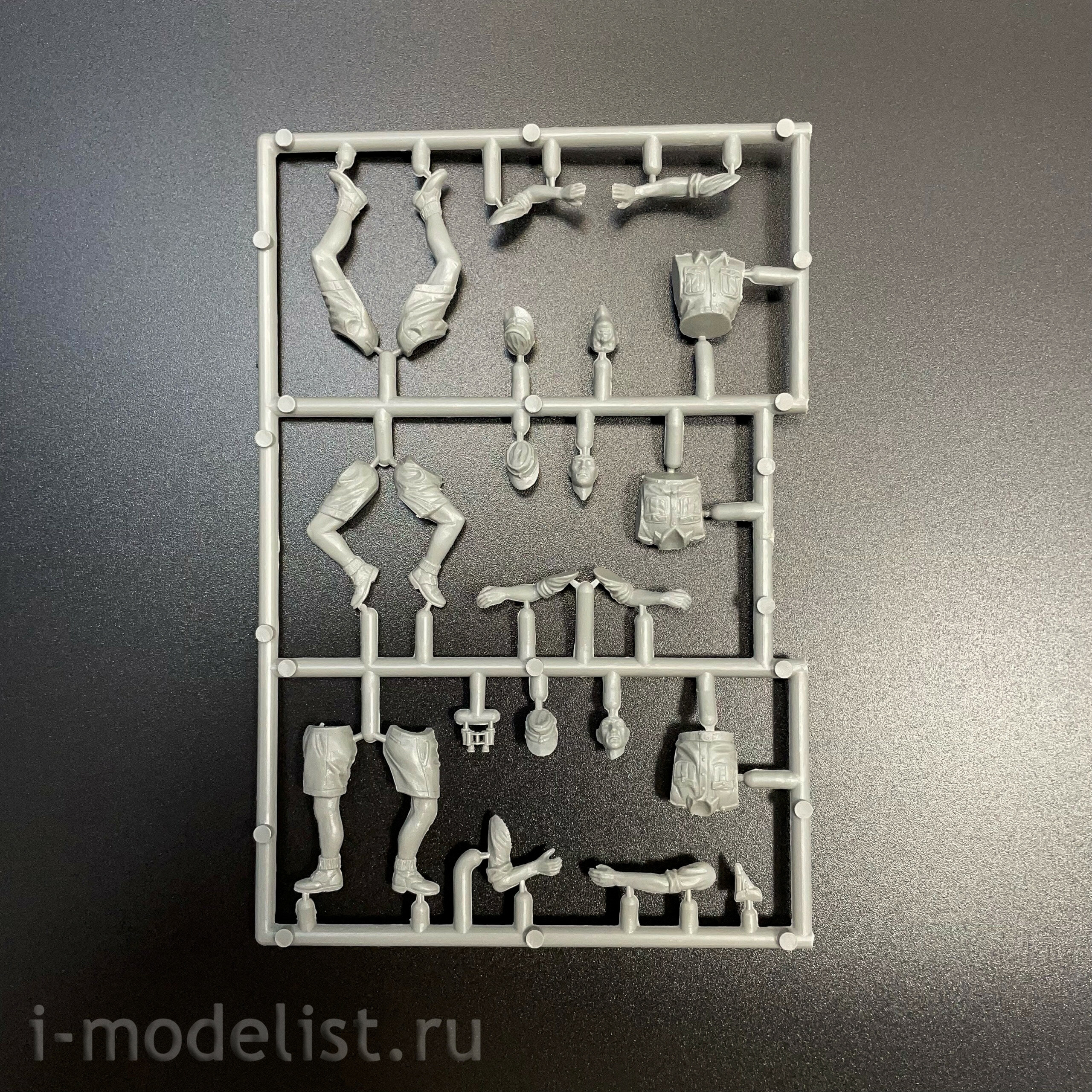 AVA35108 AVART ARHIV 1/35 Notмецкие танкисты и парашютисты, Африка-Италия 1943-1945