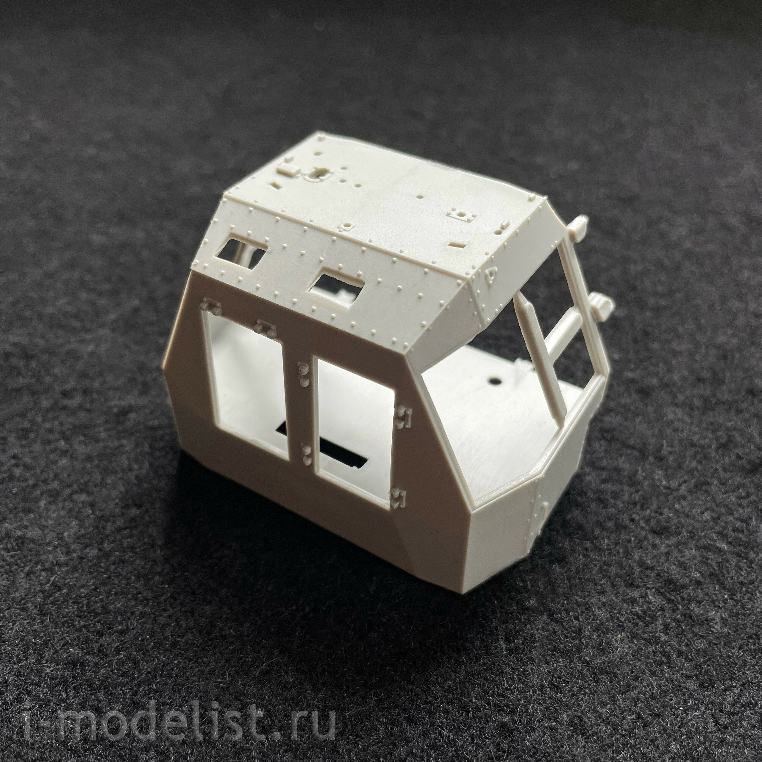 09596 Trumpeter 1/35 L4500A with 2cm Flak 38