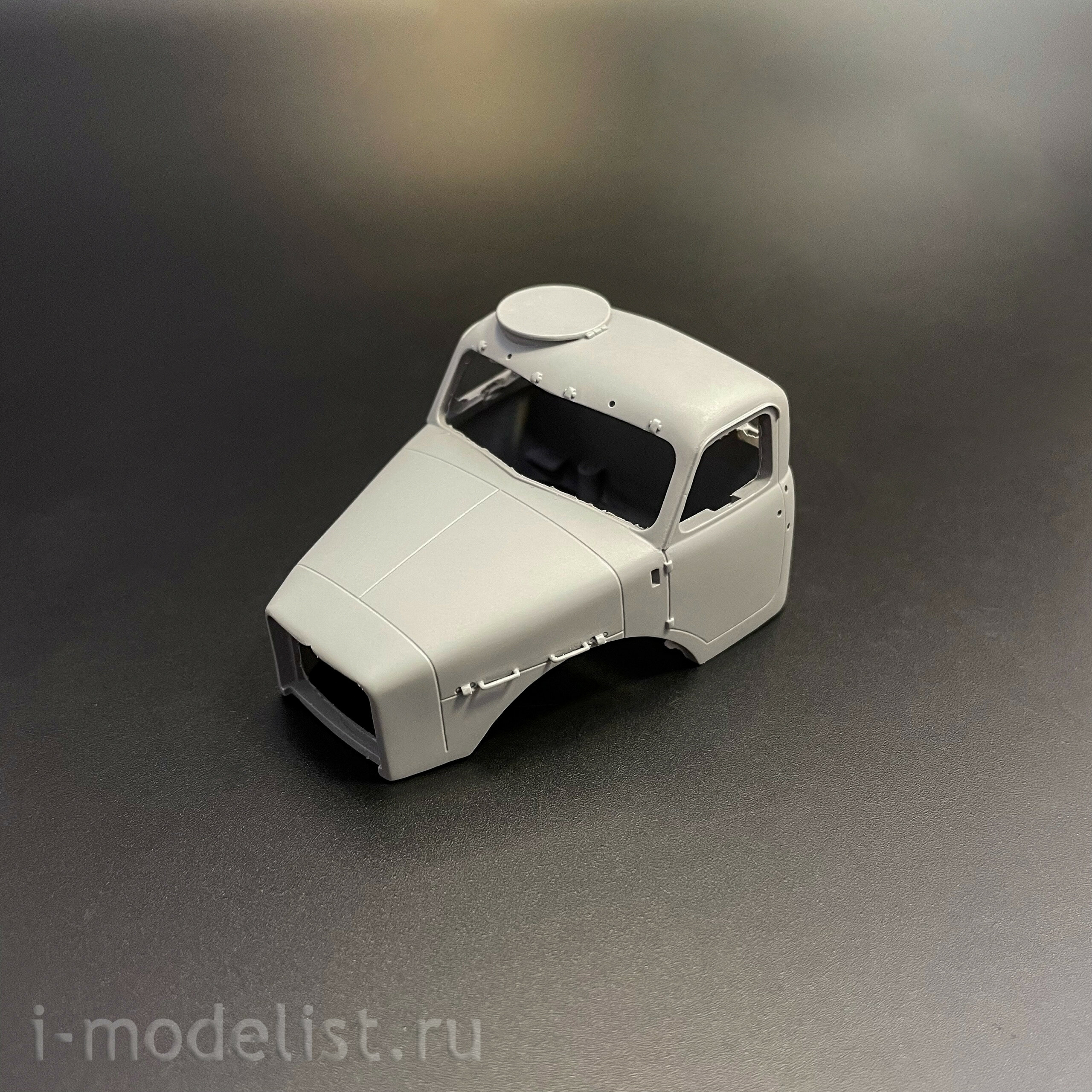 1682AVD AVD Models 1/43 Truck NAMI 020