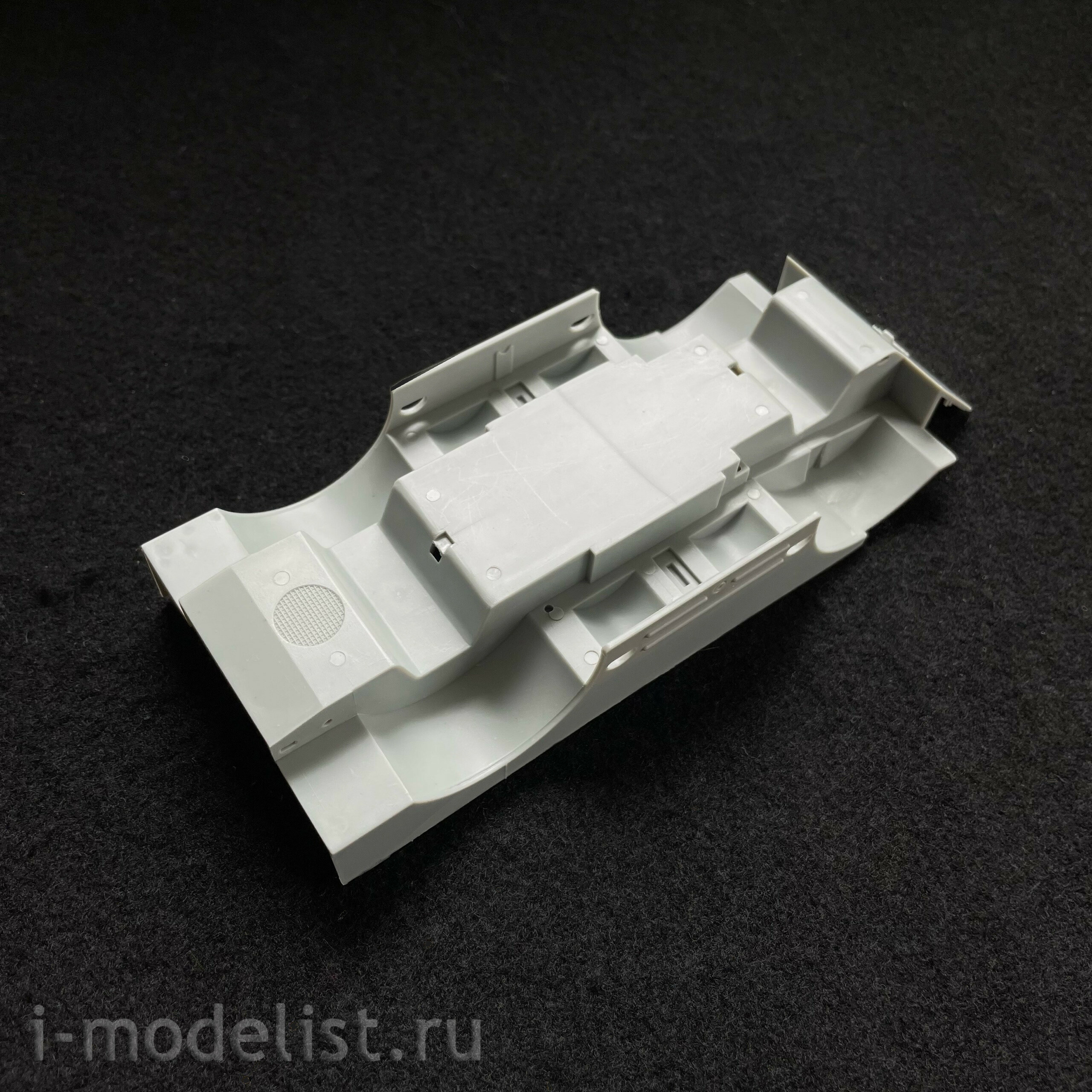 3513 Dragon 1/35 armored Vehicle BRDM-2