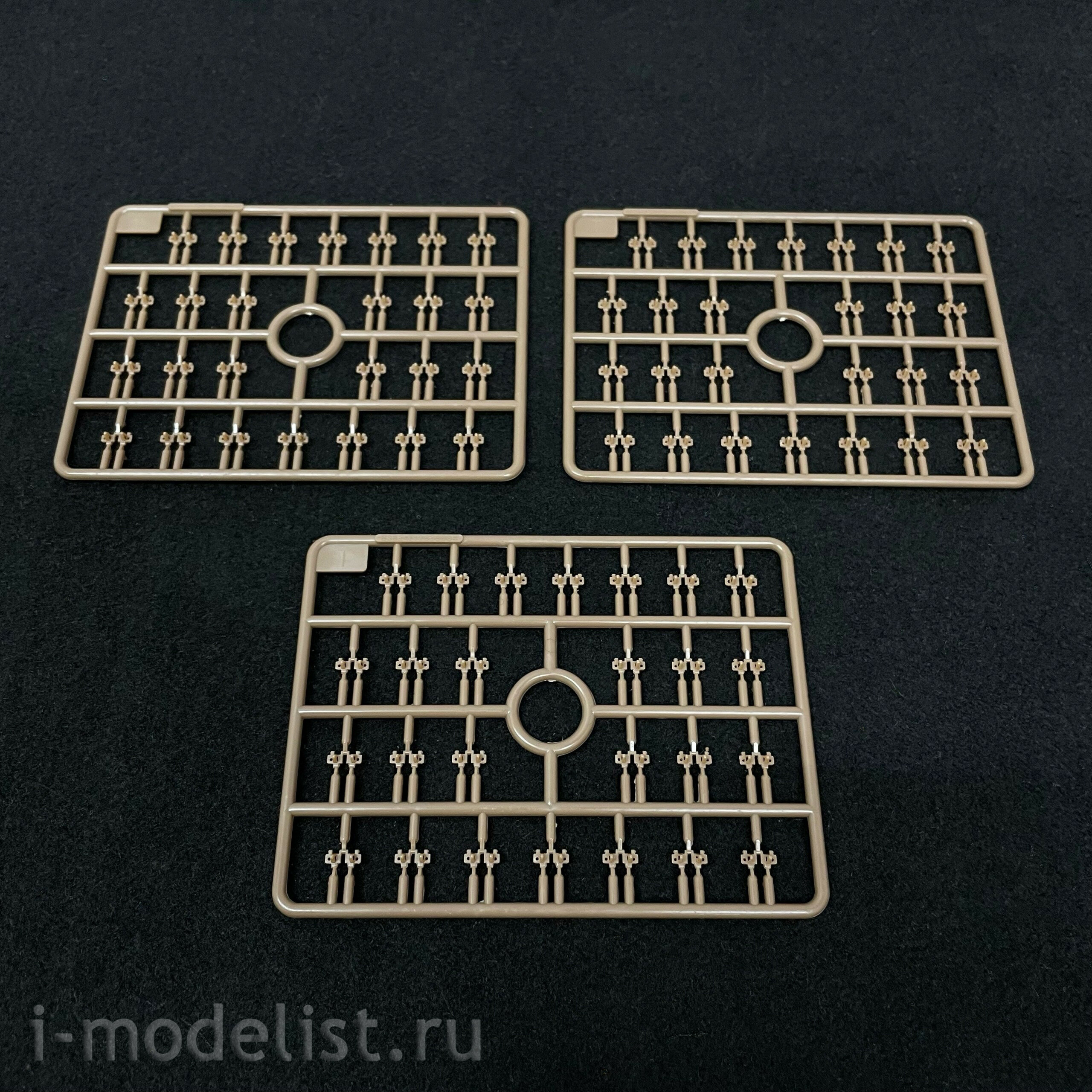 83826 HobbyBoss 1/35 Soviet light tank T-40S