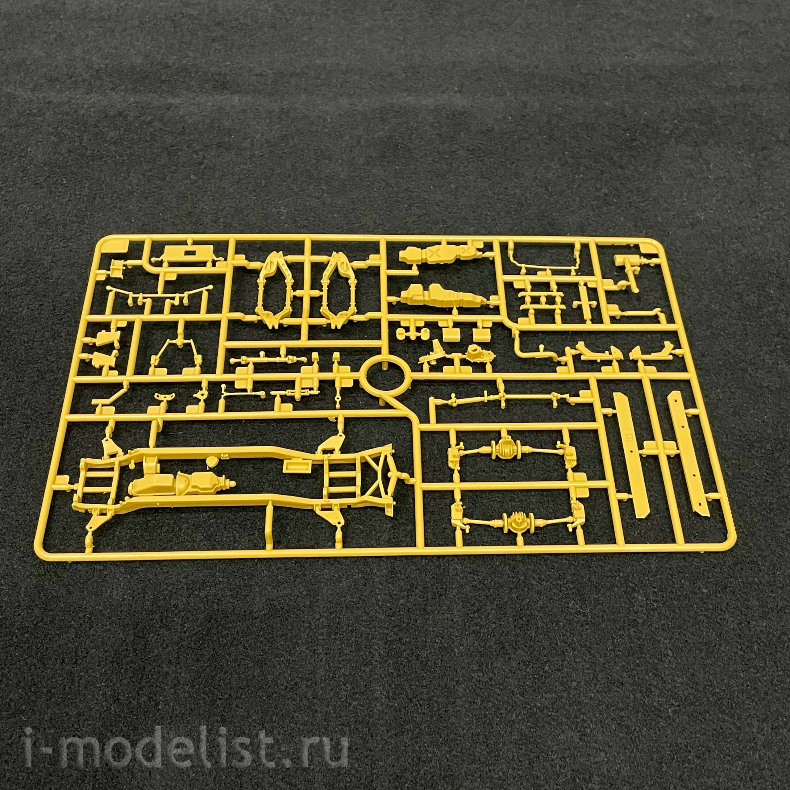 CB35136 Bronco 1/35 M1114 Up-Armored Vehicle w/ Xm153 Crows II