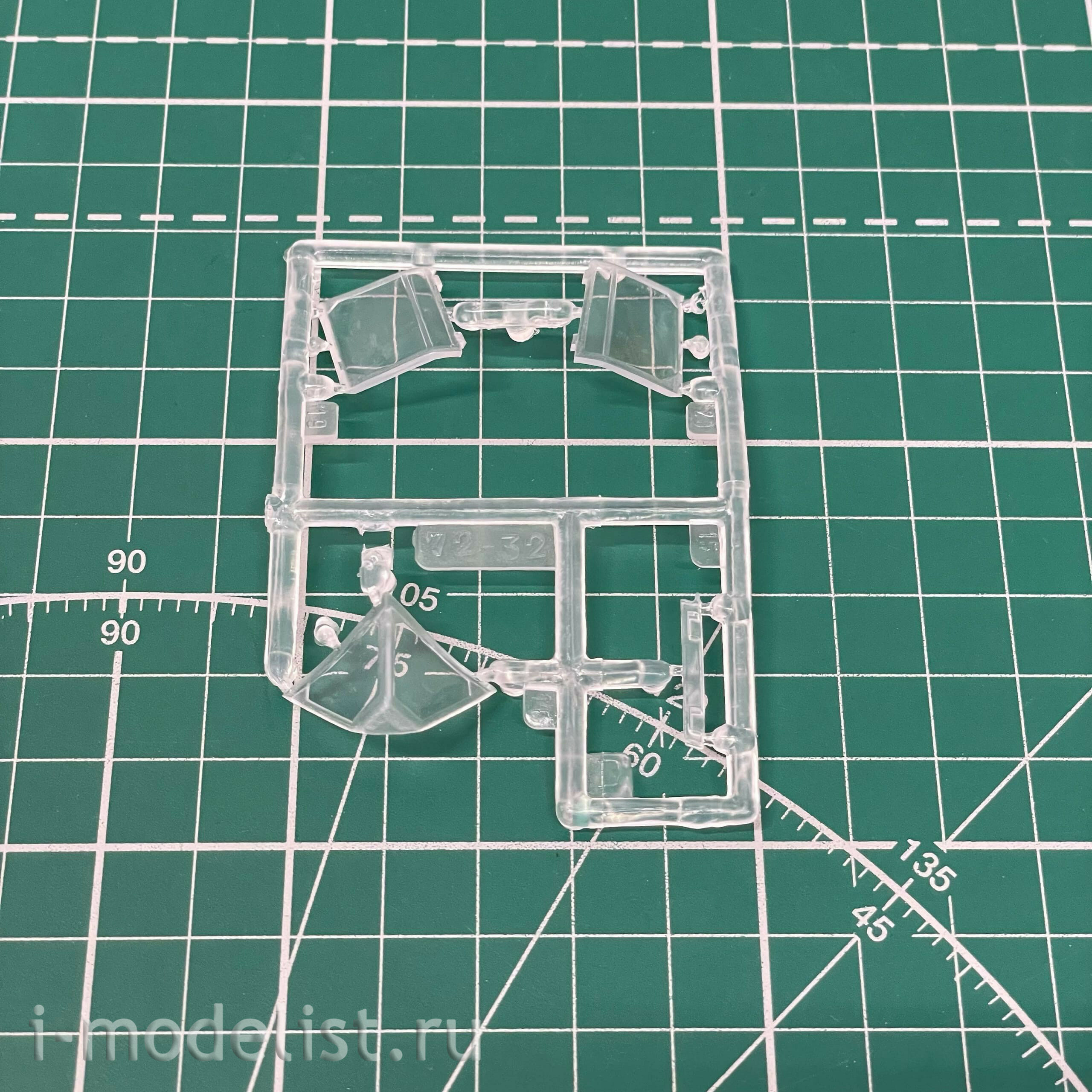 7232ПН Zvezda 1/72 Подарочный набор: Российский вертолет невидимка 