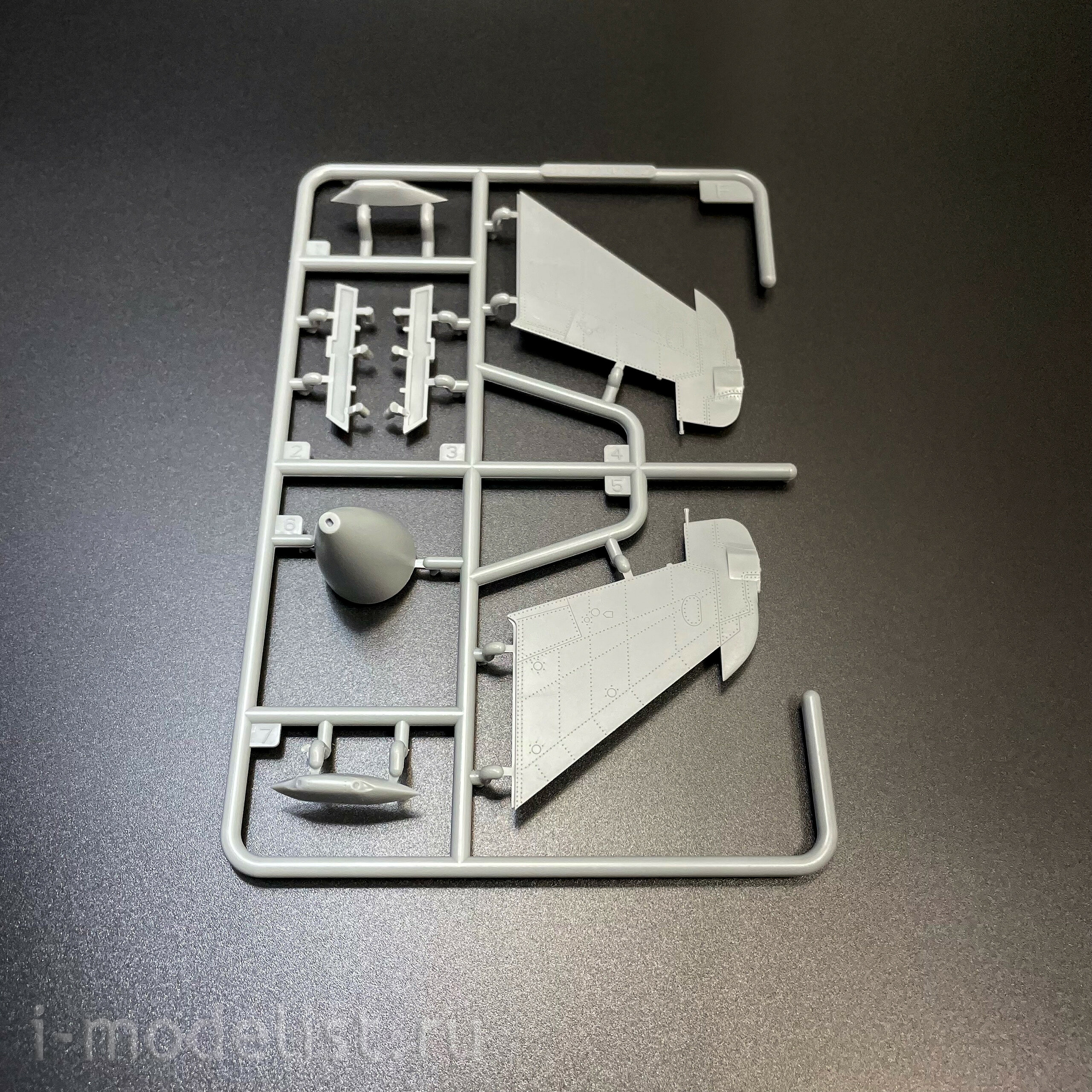 81787 HobbyBoss 1/48 Российский многофункциональный лёгкий истребитель 