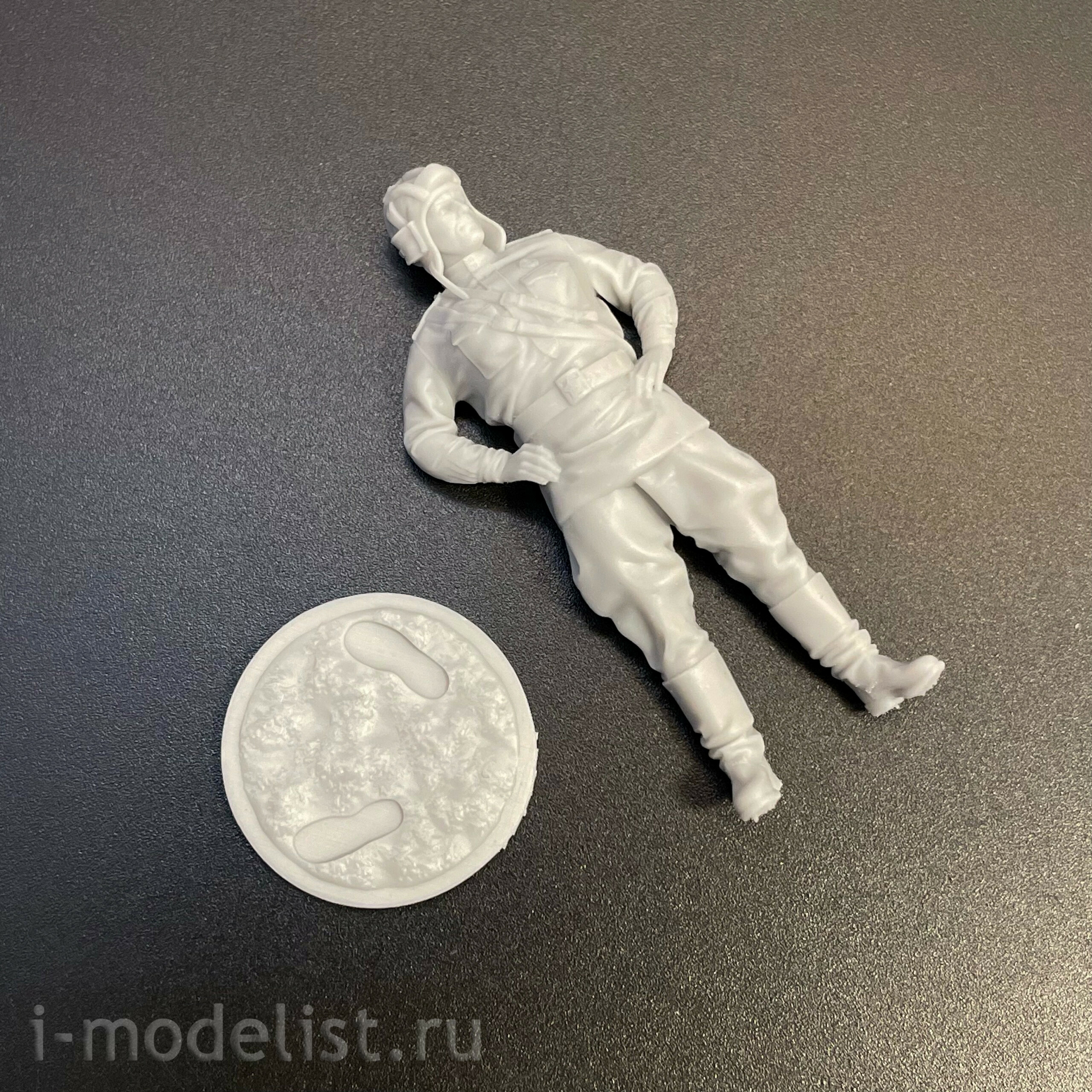 3687ГП Zvezda 1/35 Герои Победы. Советский средний танк Т-34/85