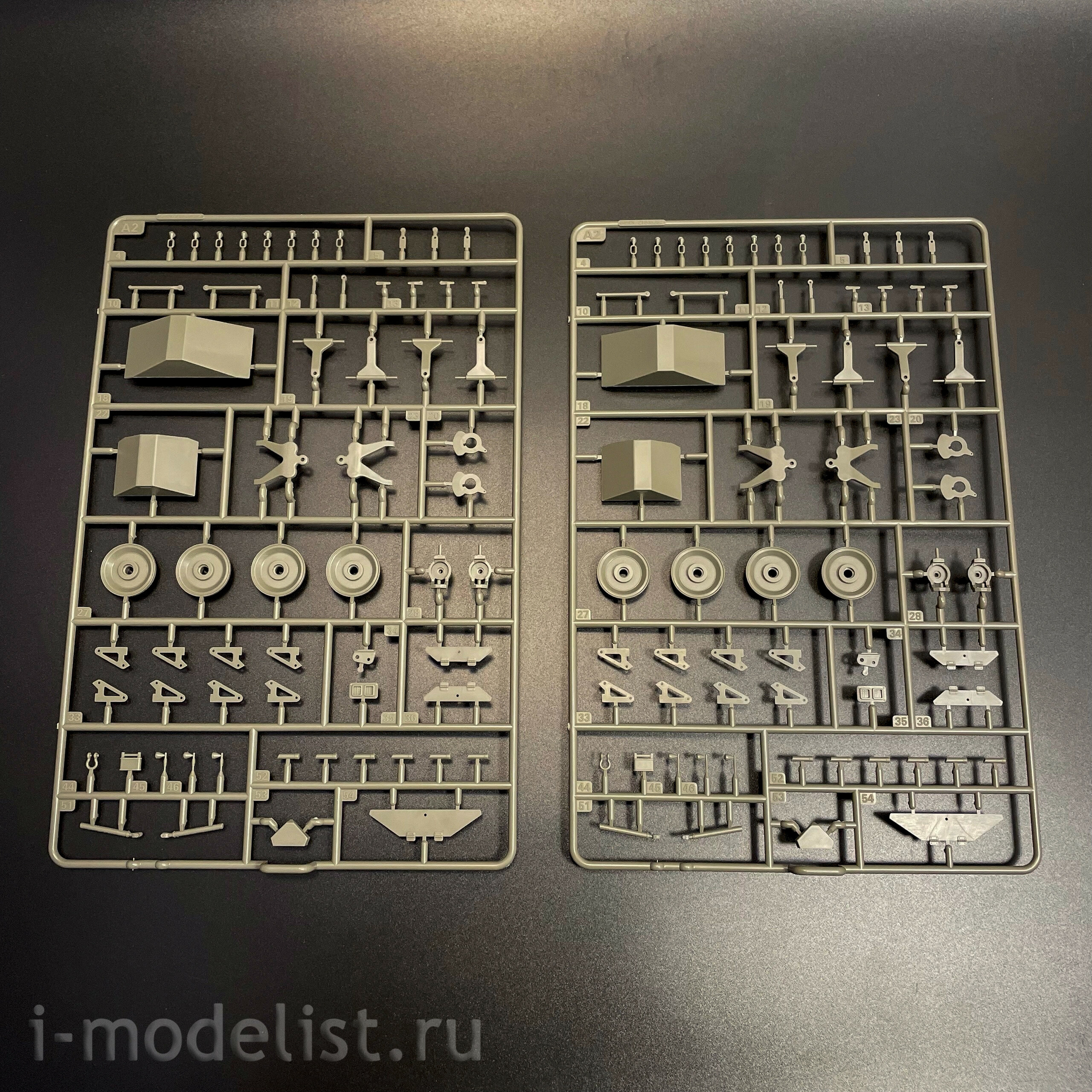 84509 HobbyBoss 1/35 IDF Eitan Wheeled APC