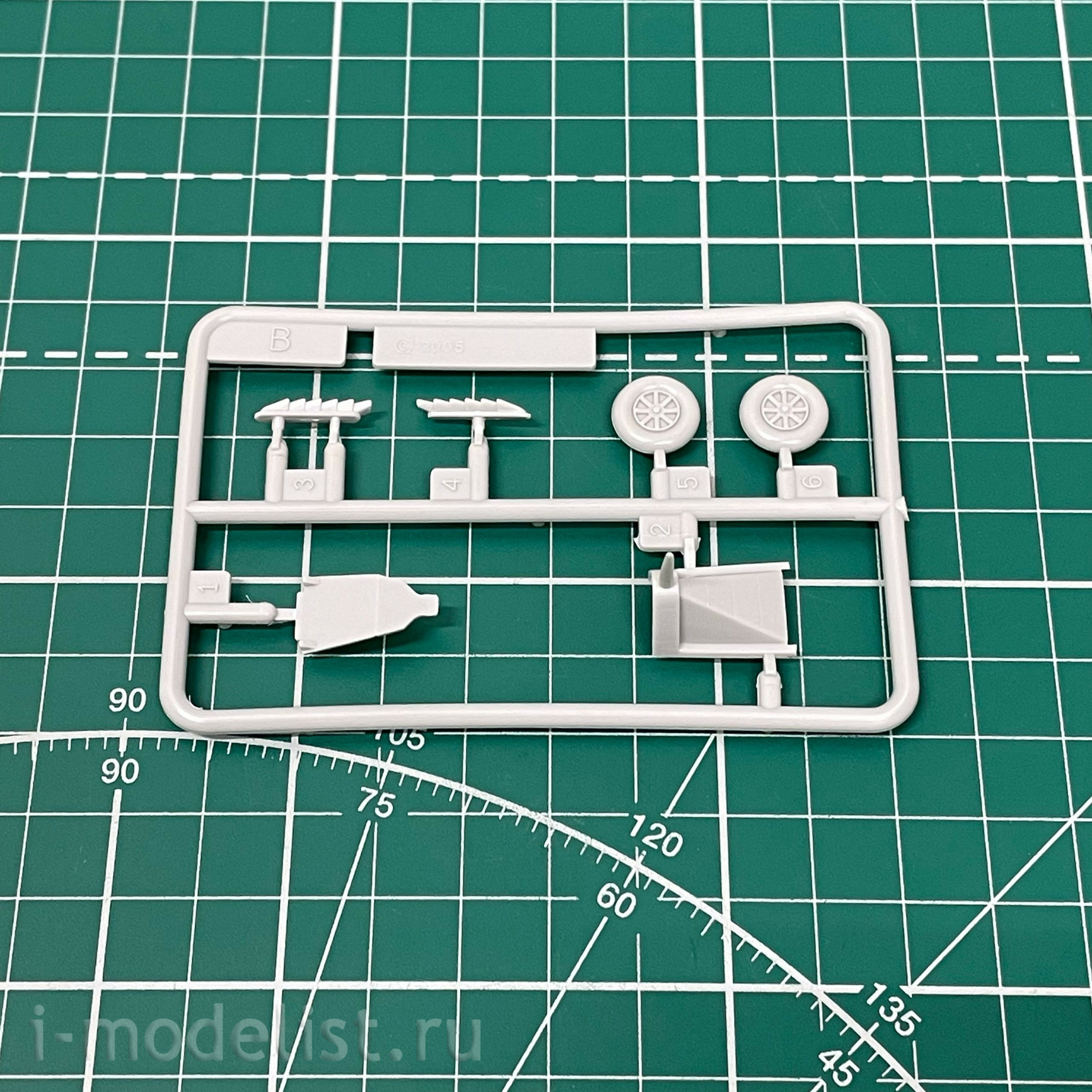 80252 HobbyBoss 1/72 P-40N 